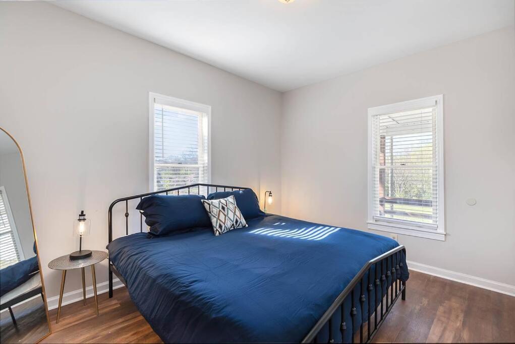 Downtown home! Walk to Bulls Stadium, DPAC & food view 4