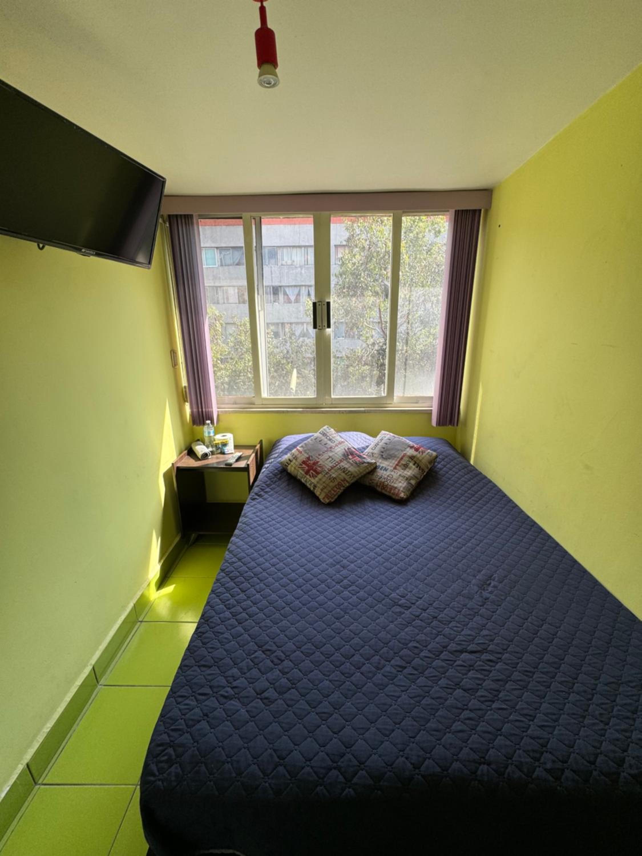 Habitación comoda y pequeña, cerca del Centro histórico (metro Tlatelolco) photo 5