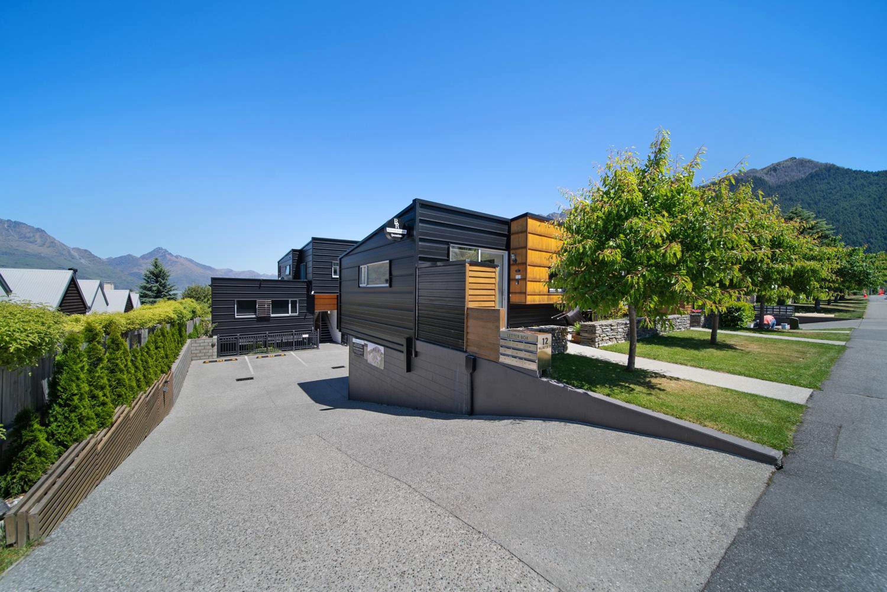 Wynter Apartments