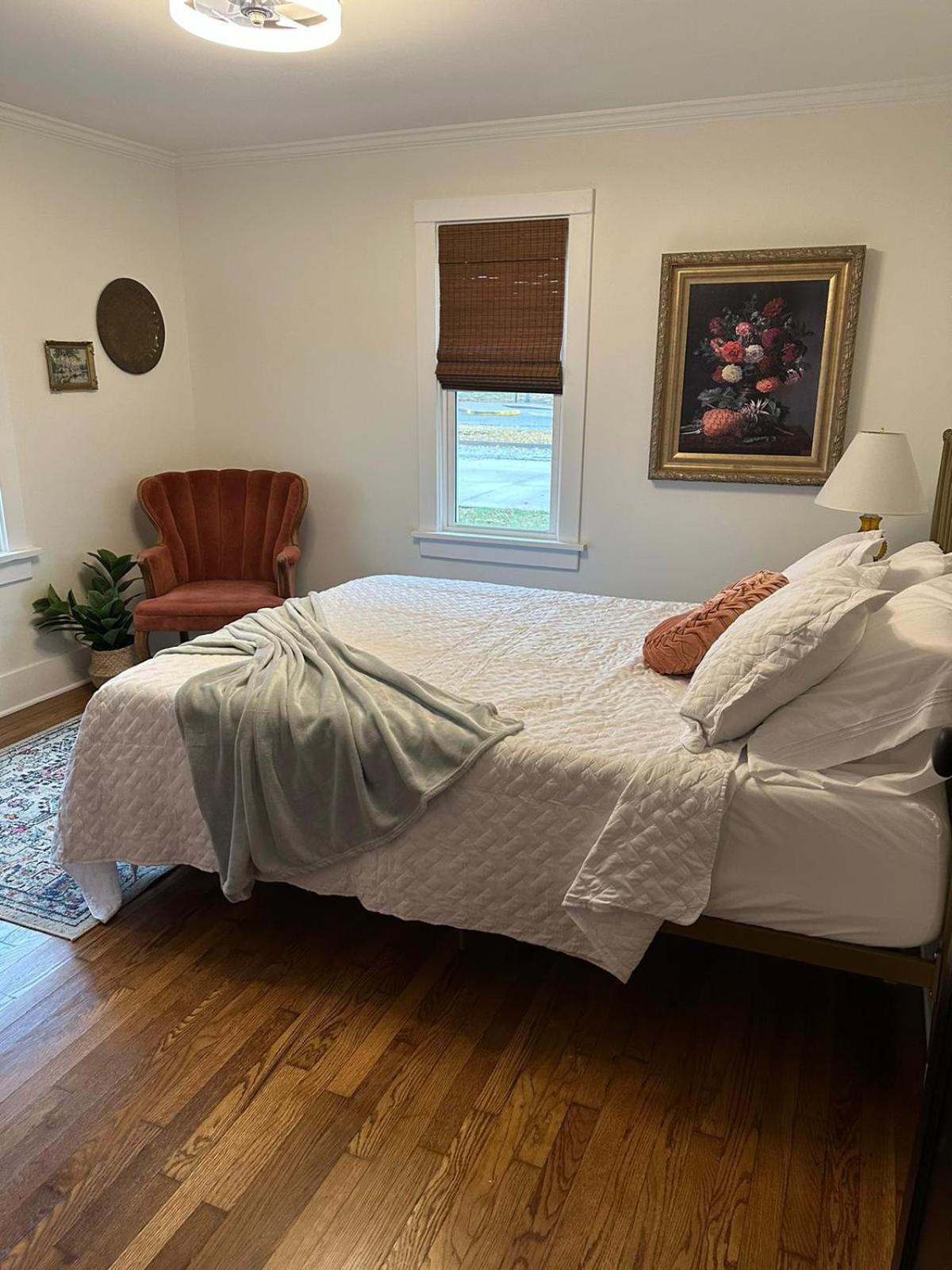 Crabapple Cottage