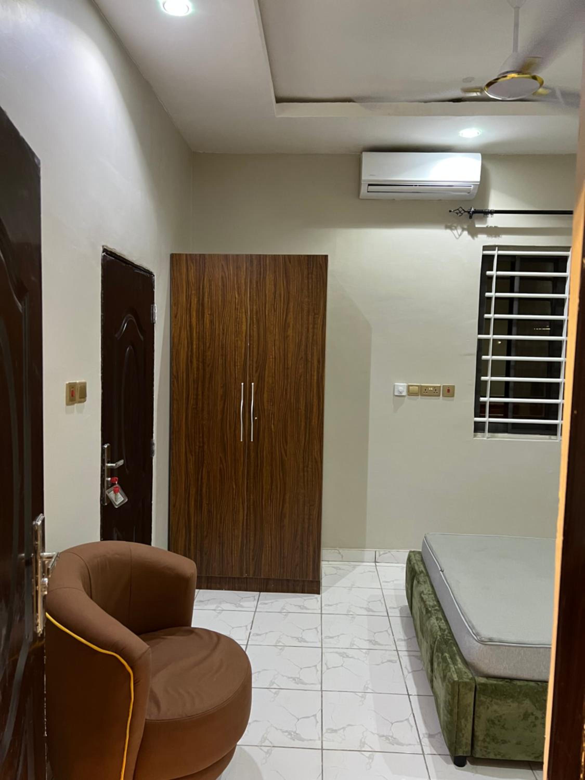 Fowaa Luxury Squre view 4