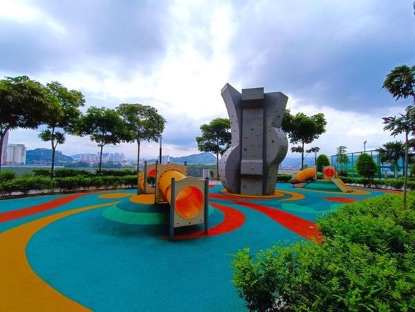 Datum Jelatek - KLCC Sky Ring Linked To LRT & Mall by AwNa