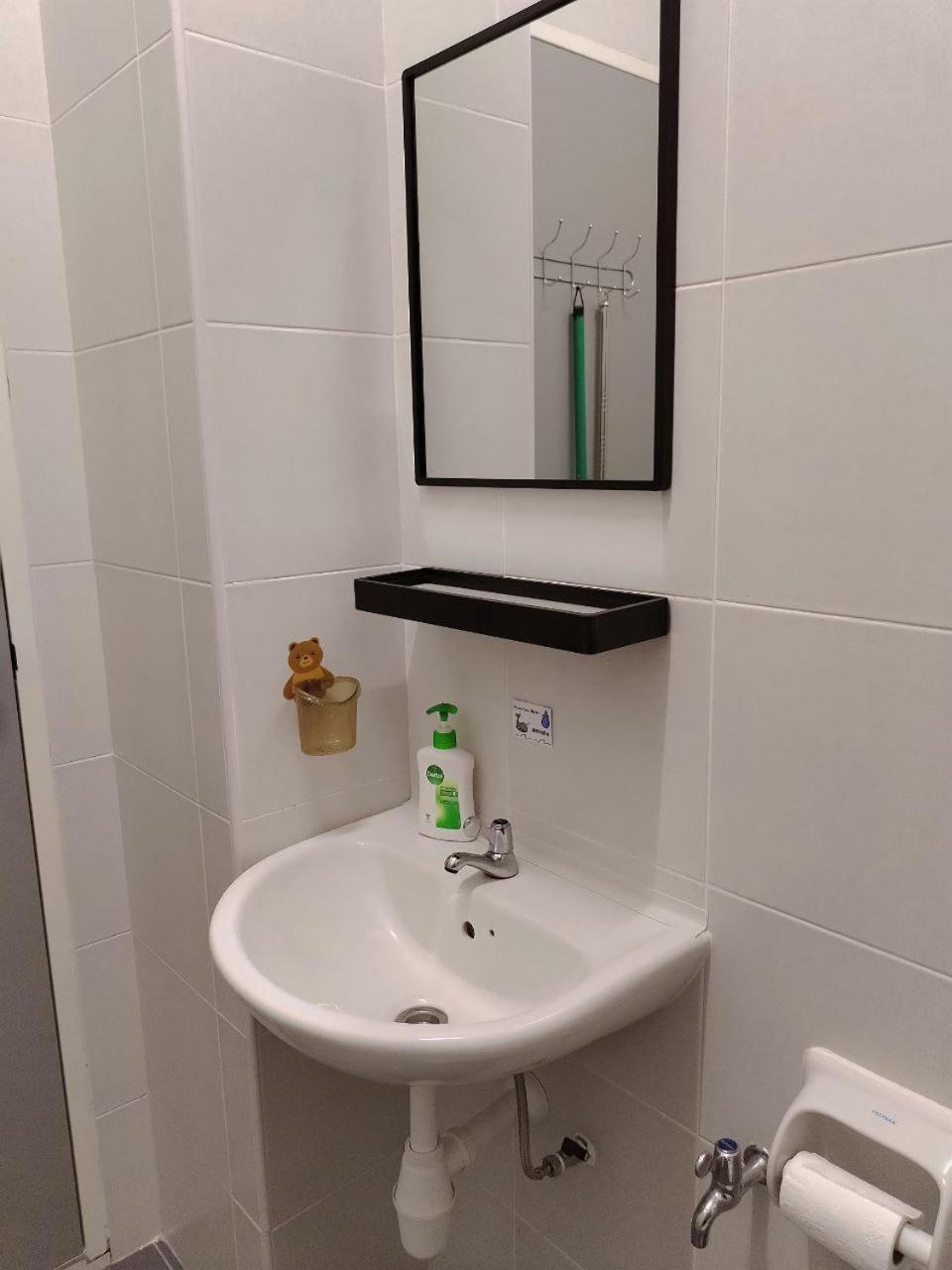 Camellia Residence ForestView Seri Austin Johor Bahru Near Eco Palladium by Harmony Homestay