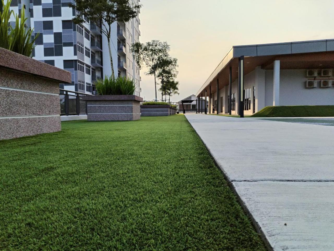 Camellia Residence ForestView Seri Austin Johor Bahru Near Eco Palladium by Harmony Homestay