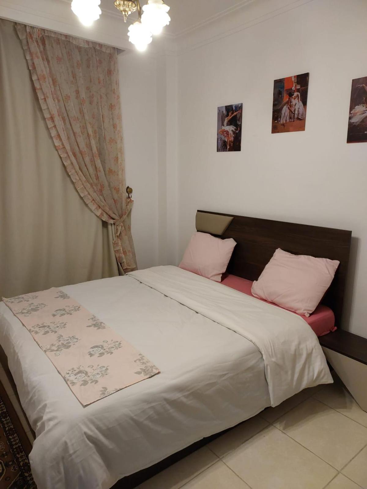 Lovely apartment Right Near Everywhere U Want 2 B