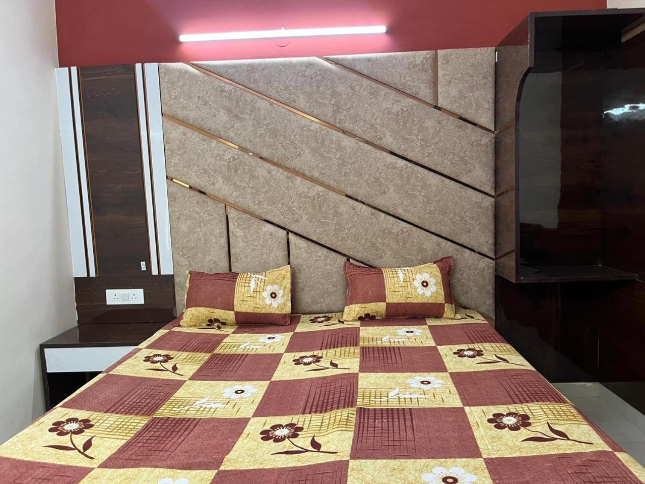 Hotel Jyoti Deluxe By GRB