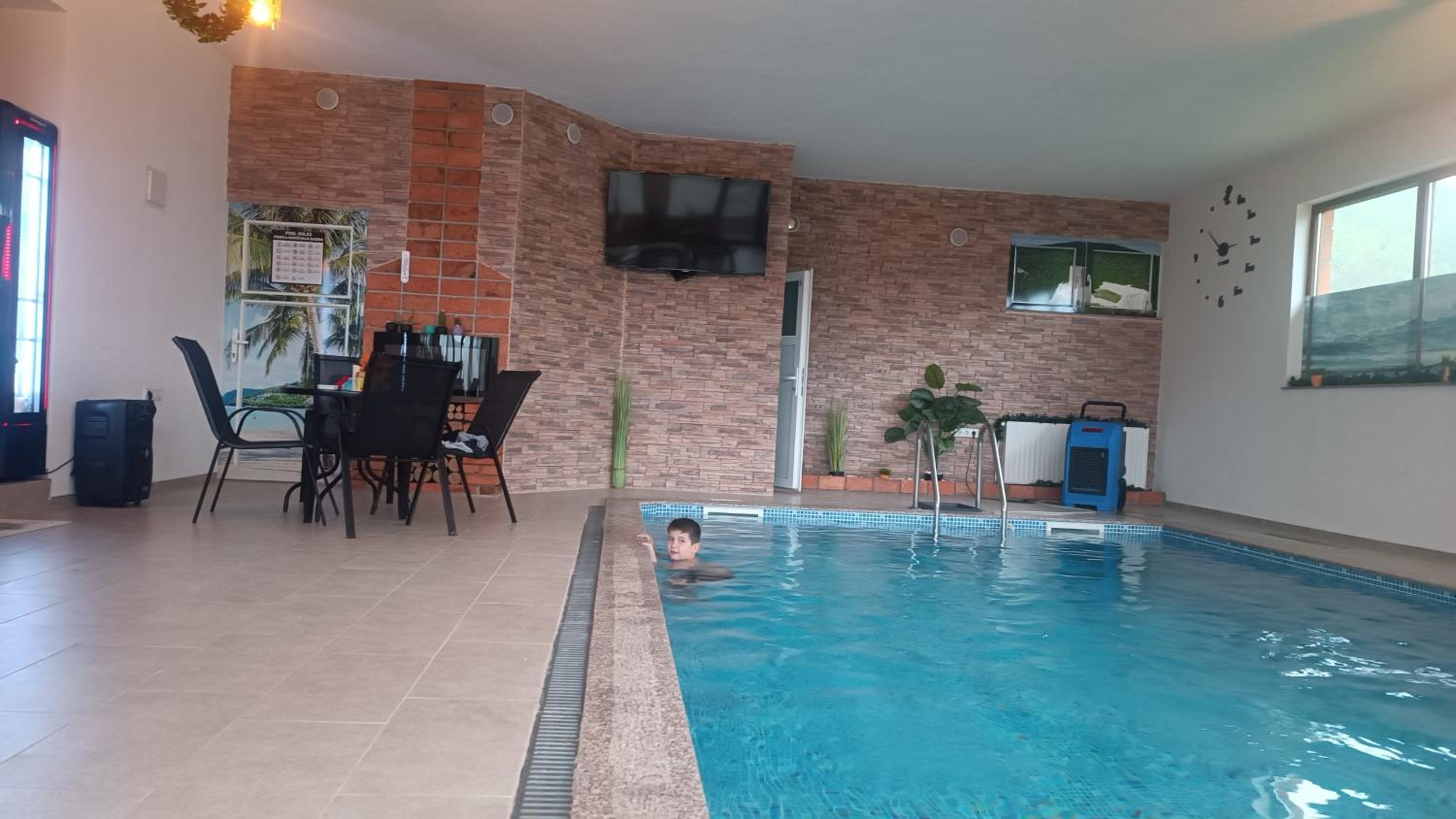 Villa Adanis