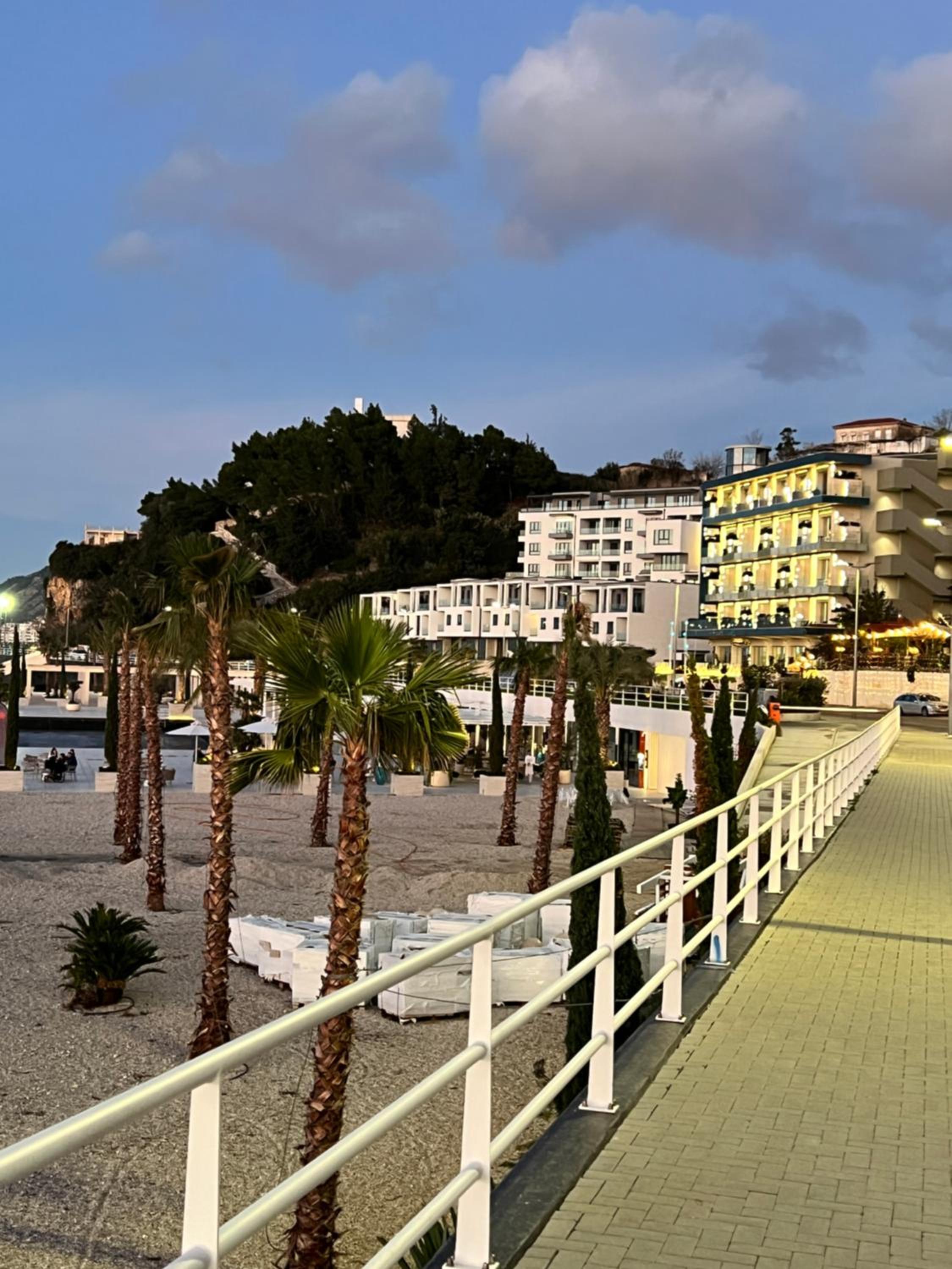 Sunset Resort
