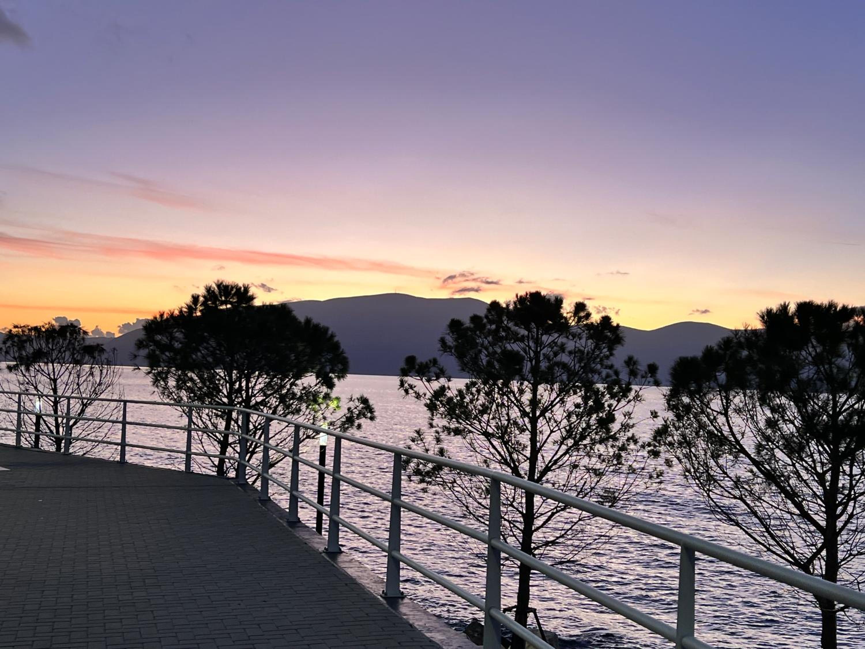 Sunset Resort