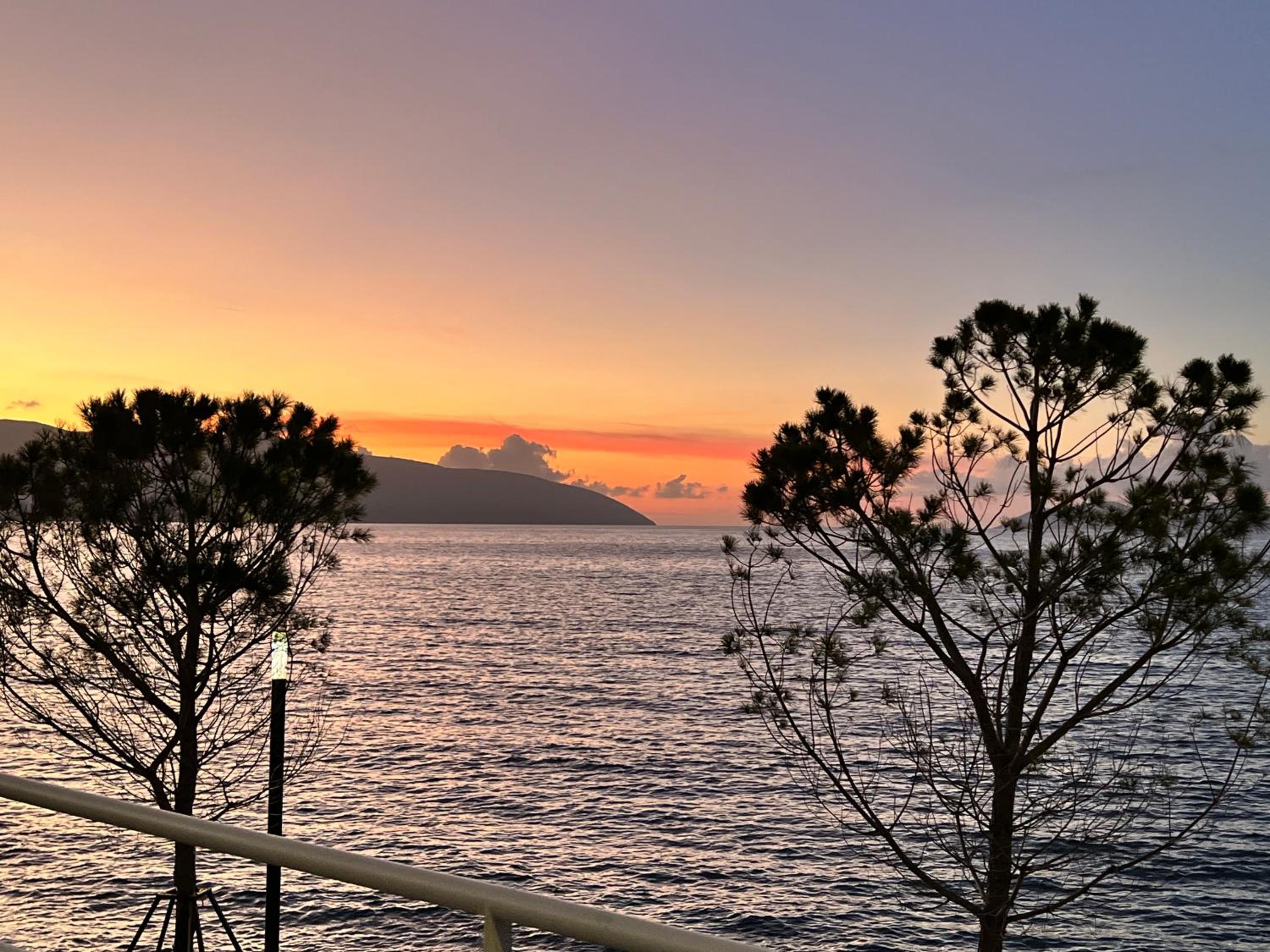 Sunset Resort