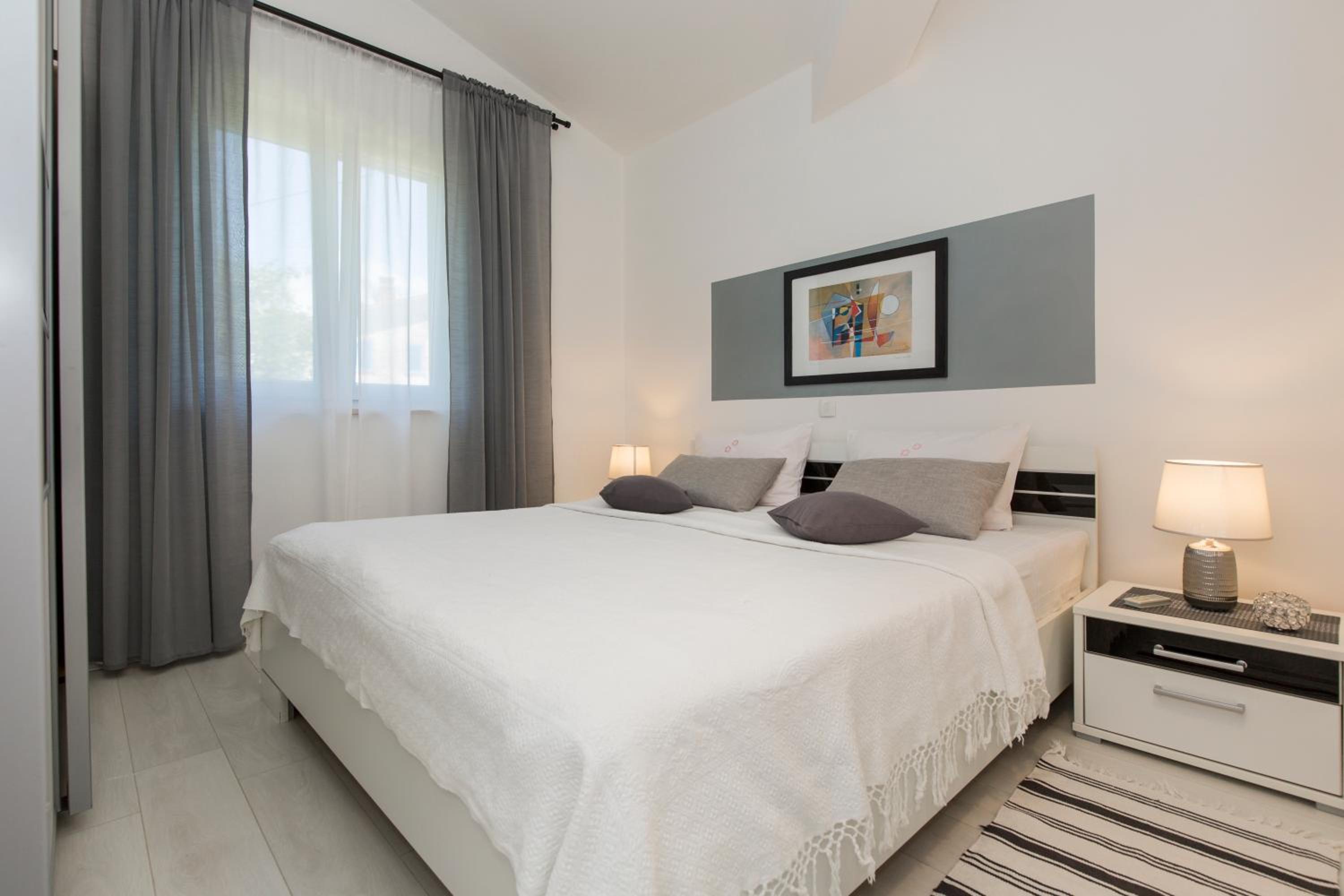 Adorable Holiday House Lilla-with pool-near Old Town Labin