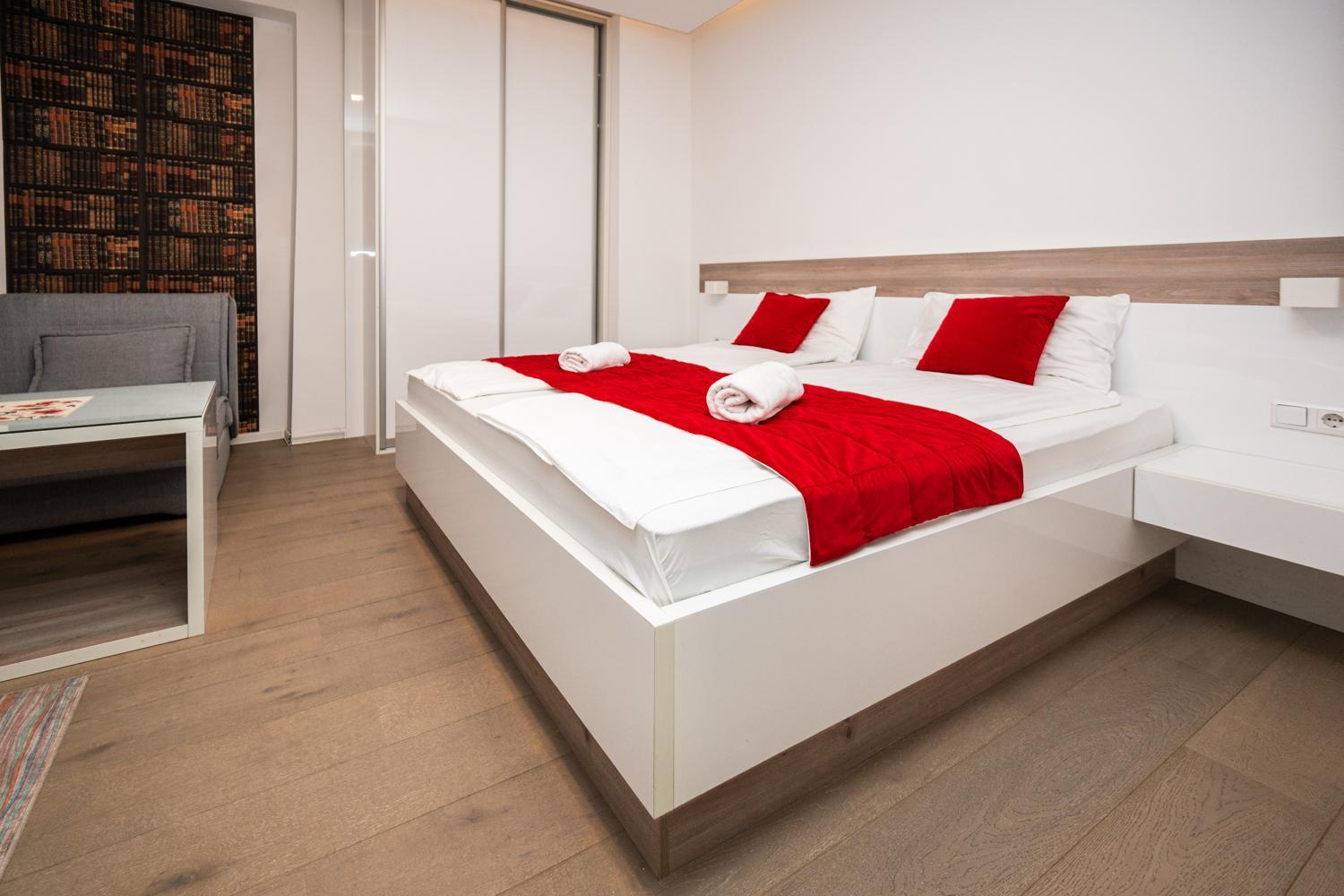 Modern and Design Apartments near Cathedral