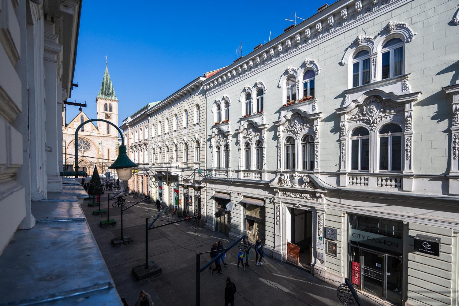 Modern and Design Apartments near Cathedral