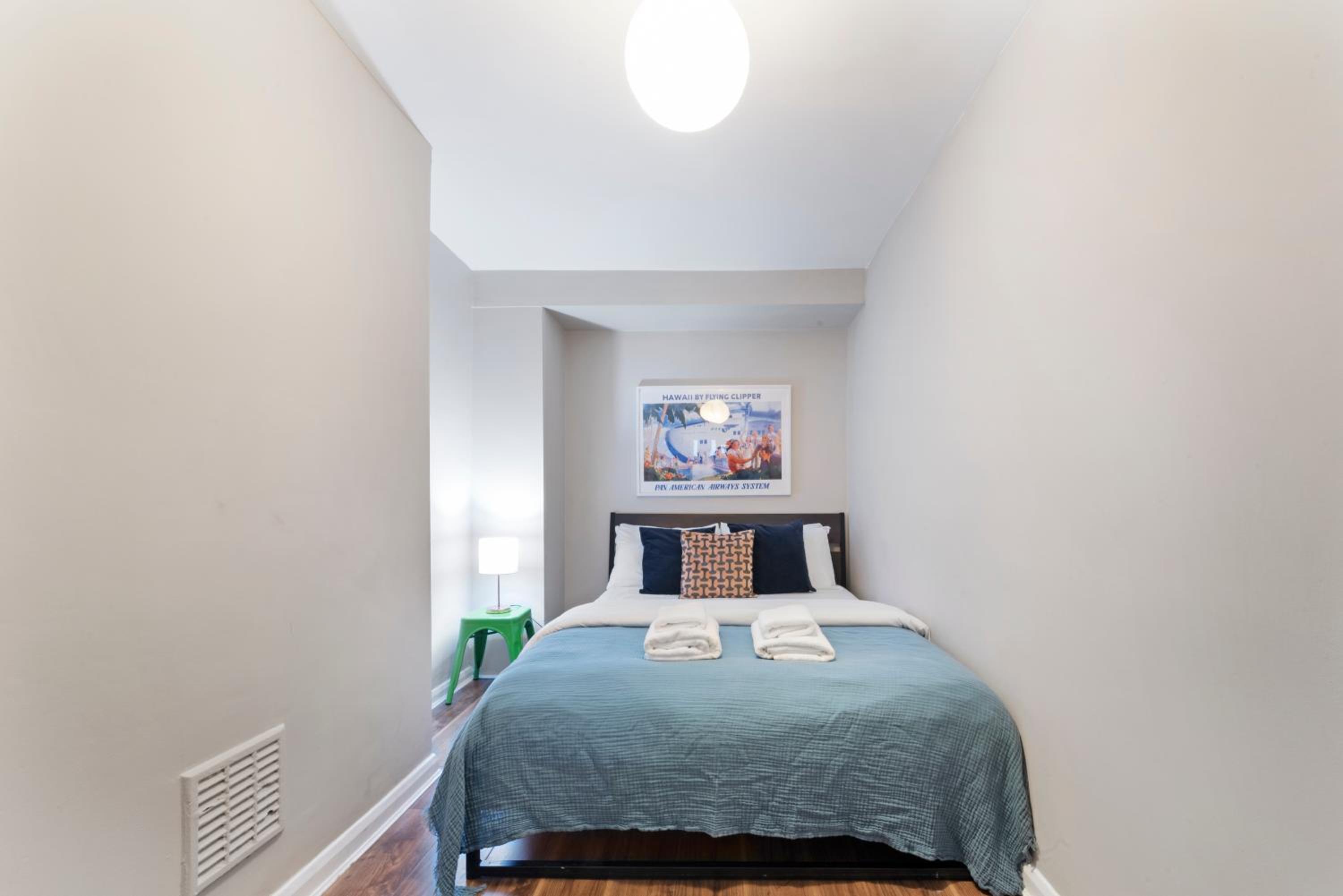 Flat 1 - 2 Bedrooms and Private Terrace