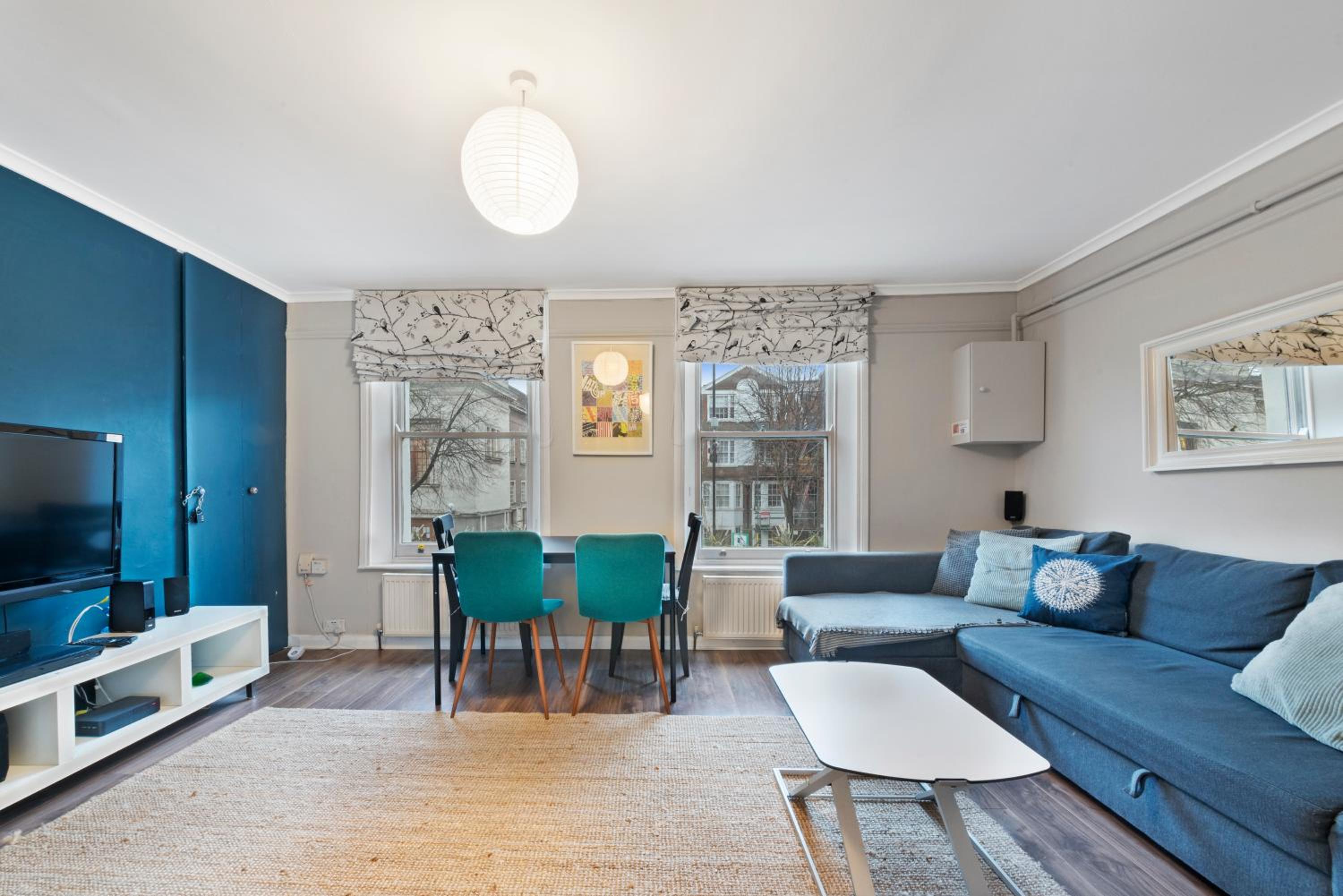 Flat 1 - 2 Bedrooms and Private Terrace