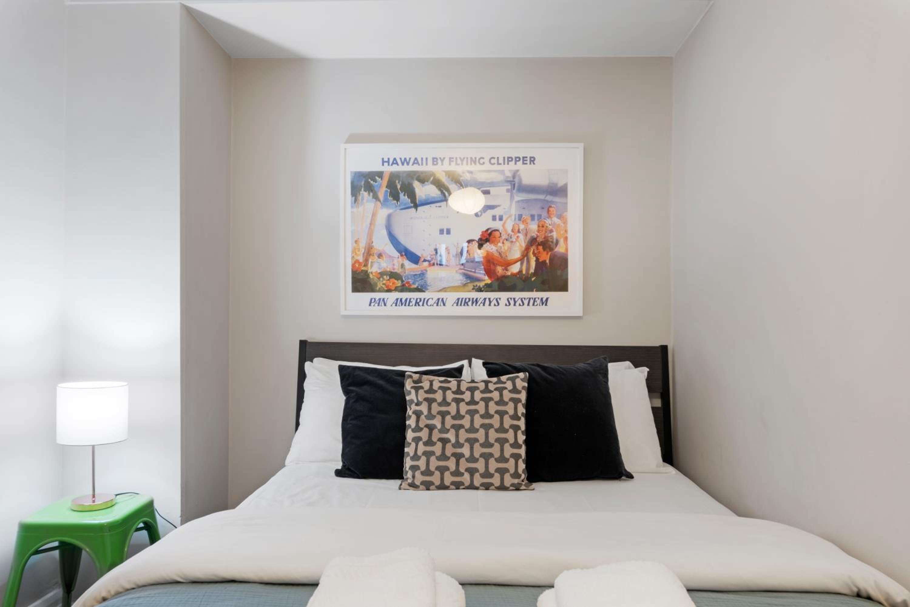Flat 1 - 2 Bedrooms and Private Terrace