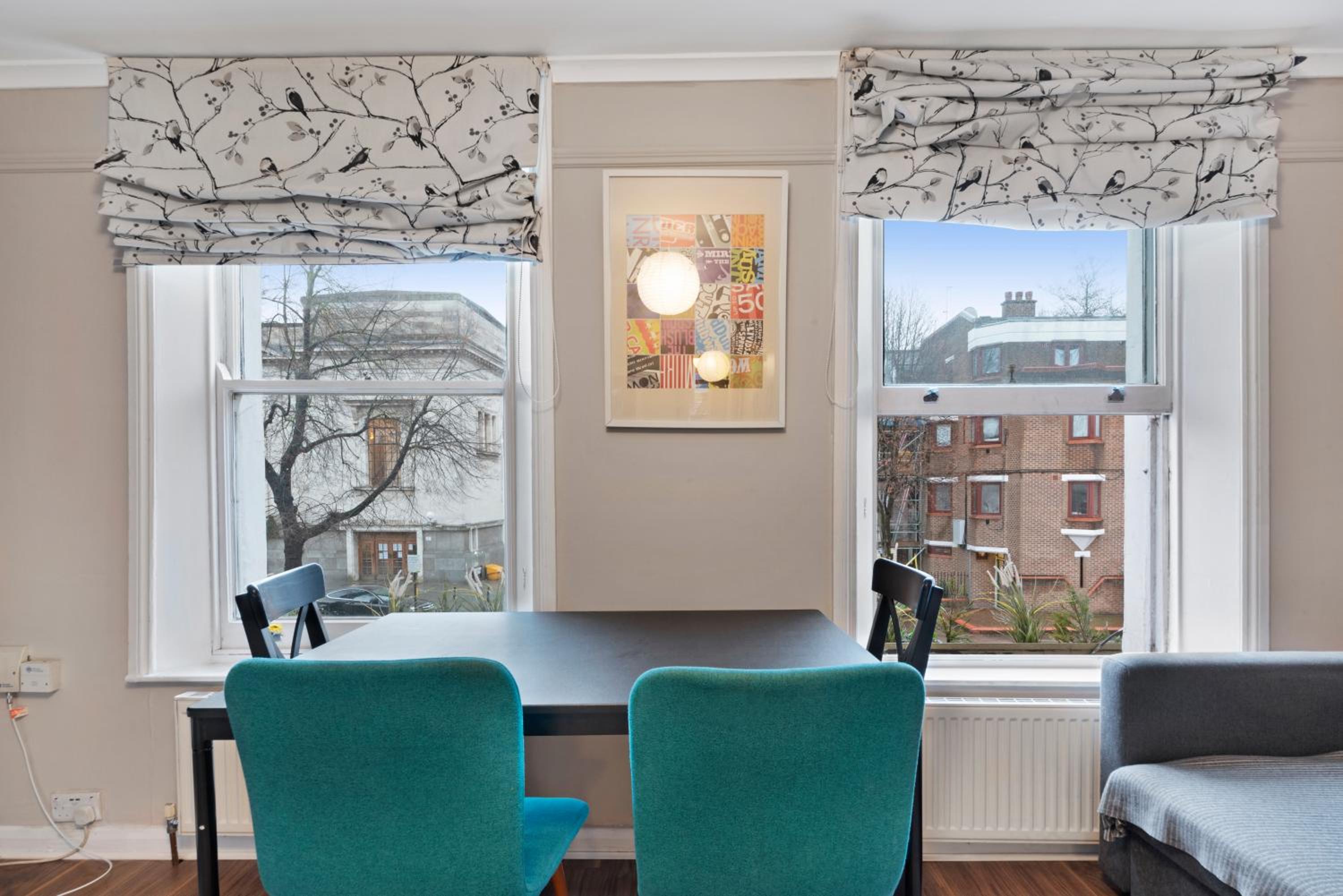Flat 1 - 2 Bedrooms and Private Terrace