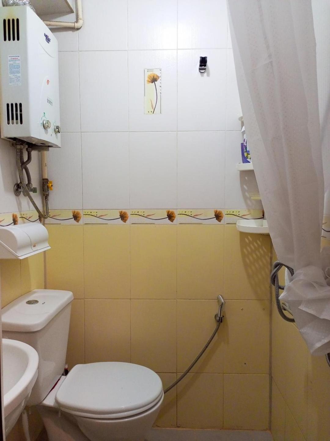 NIZAMI Street flat