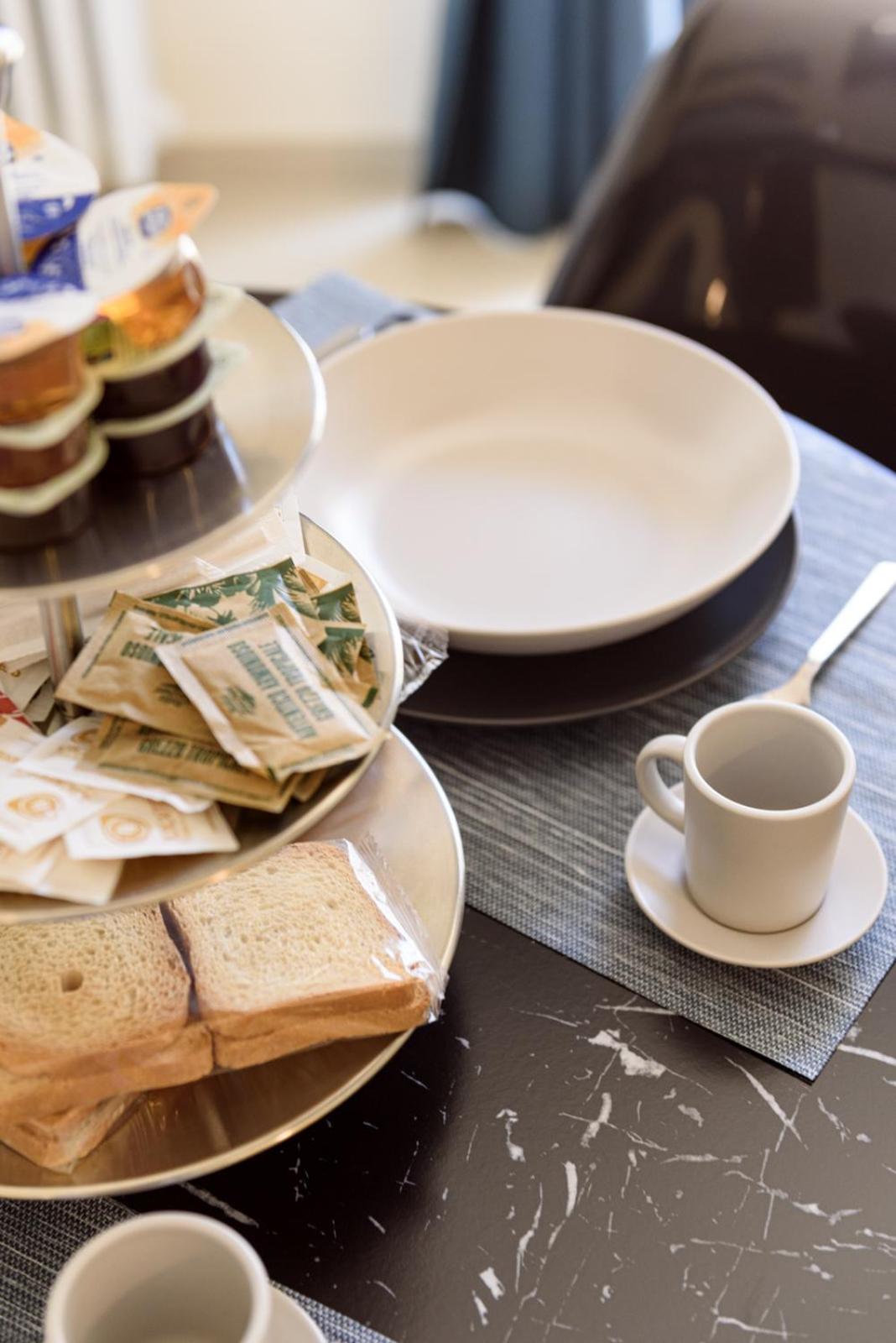 Hotel Centralflats 195 - Image 1