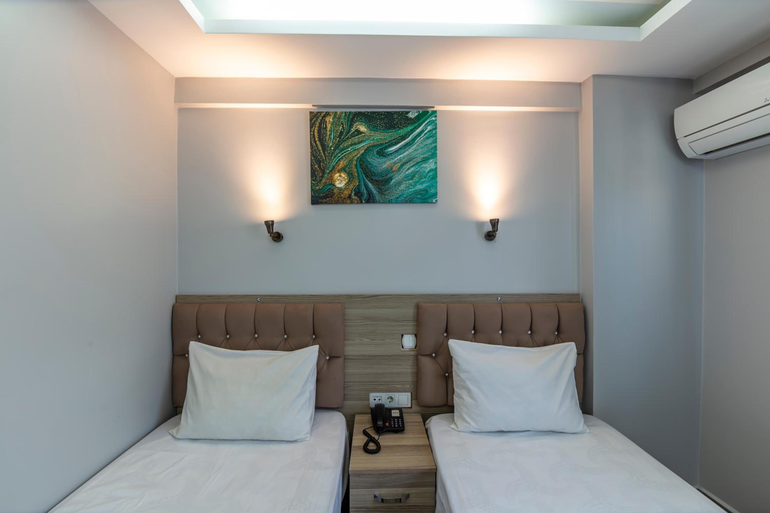 Gul Otel