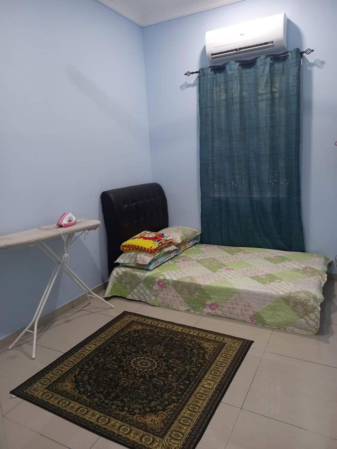 Rafi homestay chenderong balai