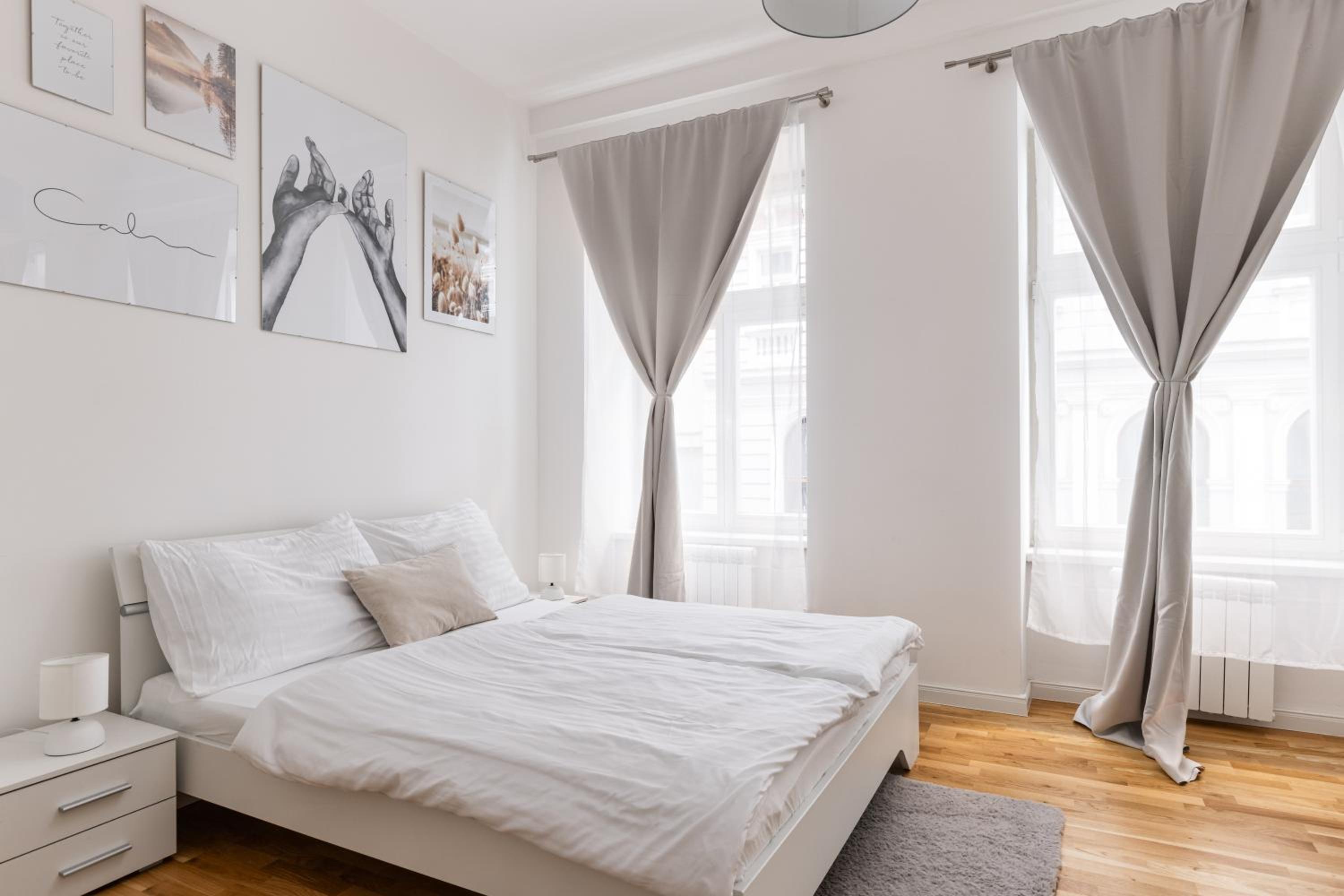 Stay2gether Beige Nest - Metro Florenc