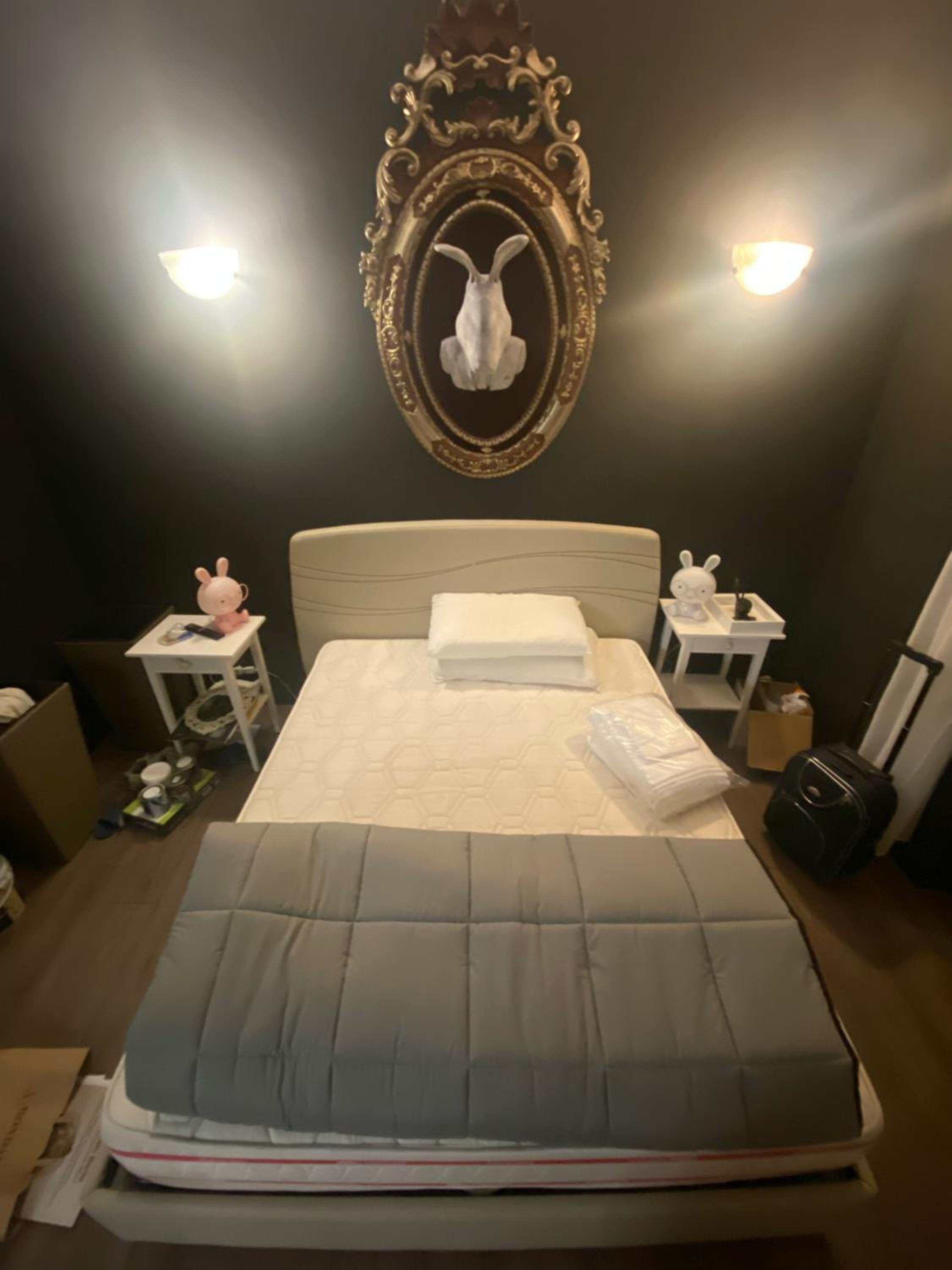 Attico White Rabbit