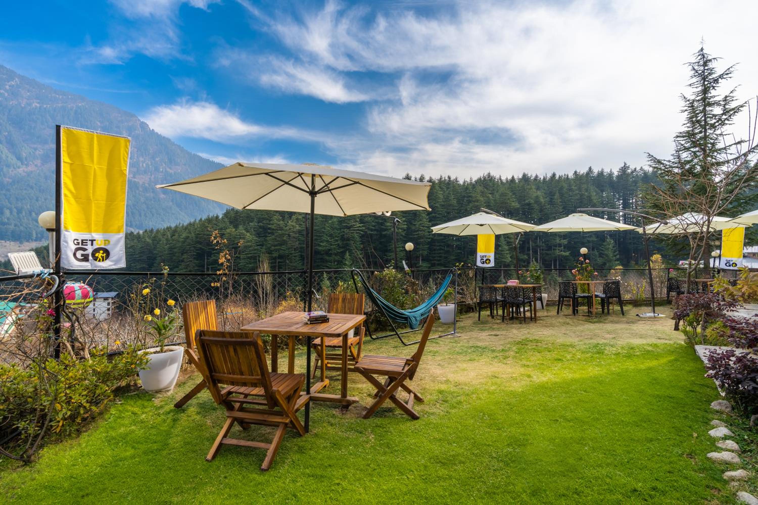 The Hosteller Manali, Old Manali