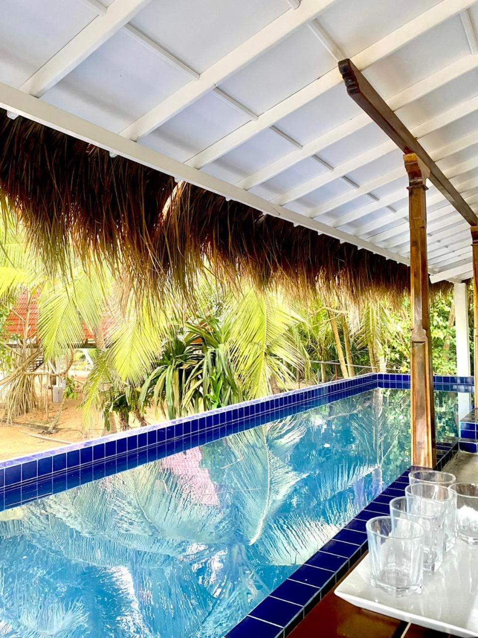 Sri Lanka Beach House Hotel and SPA