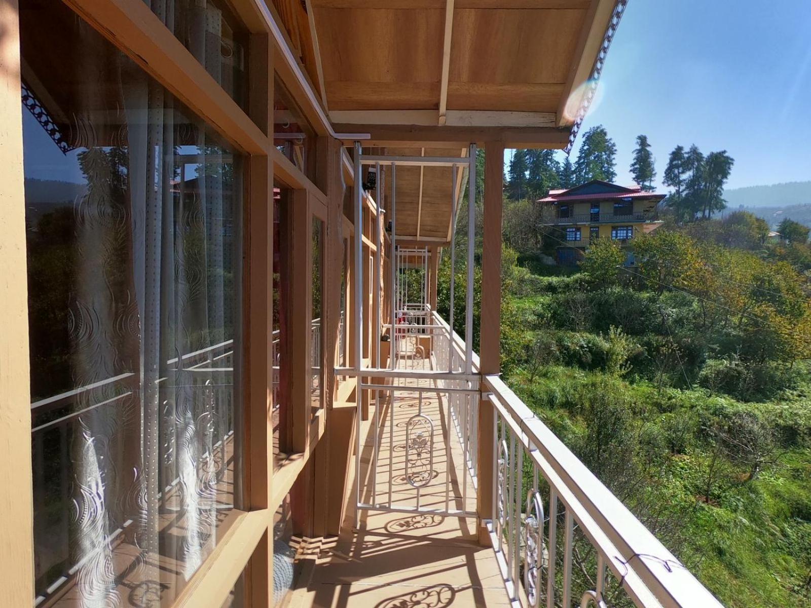 Hotel Mountaineers Saga view 3
