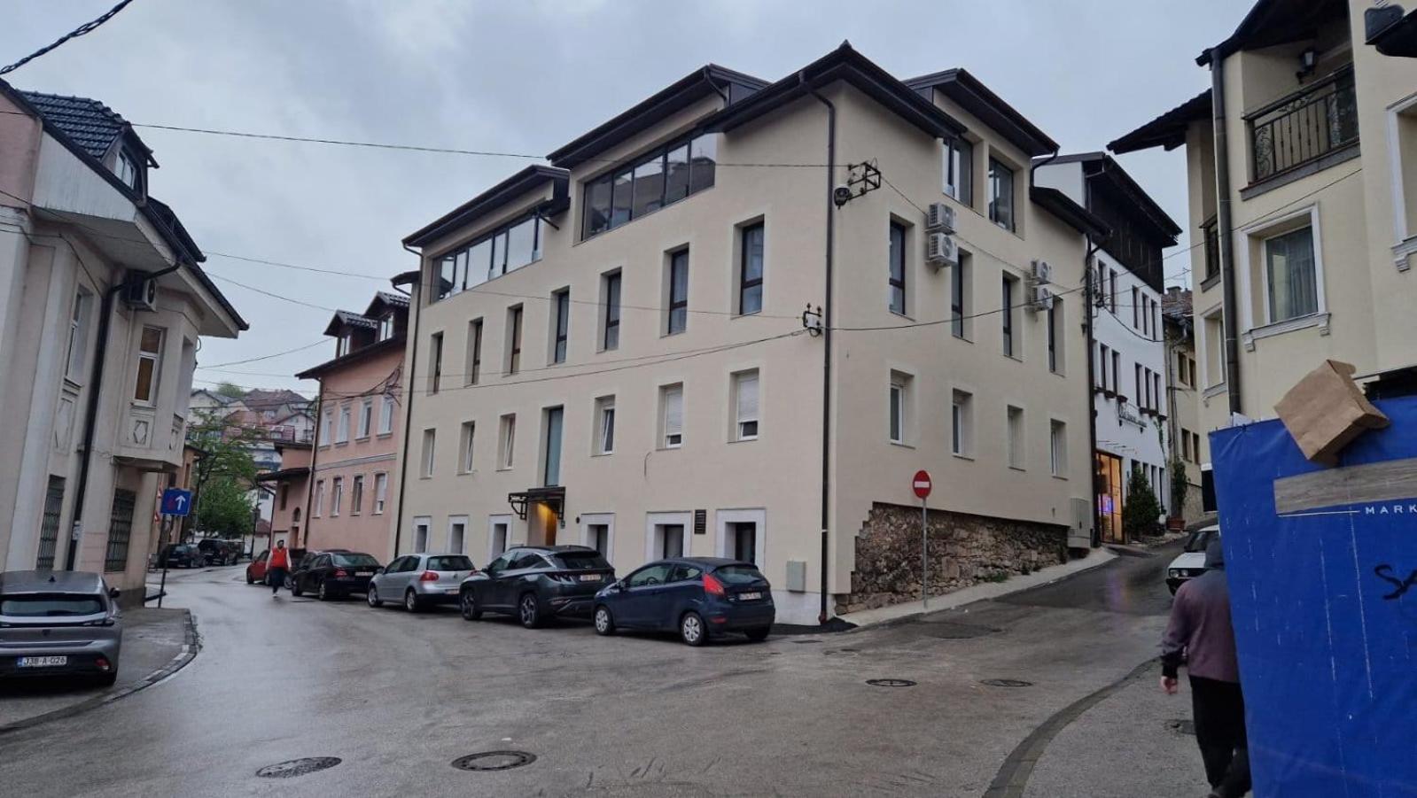 Apartments Ajša