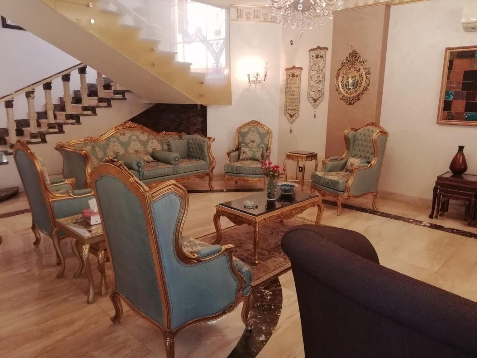 Cheerful standalone villa with pool and waterfall