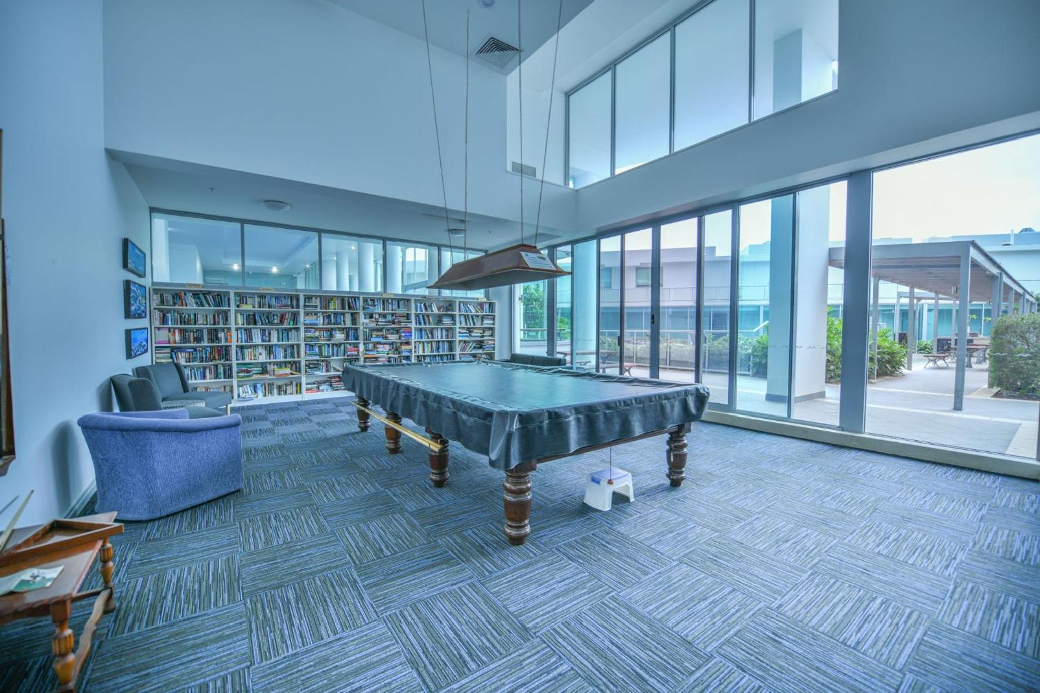 lounge