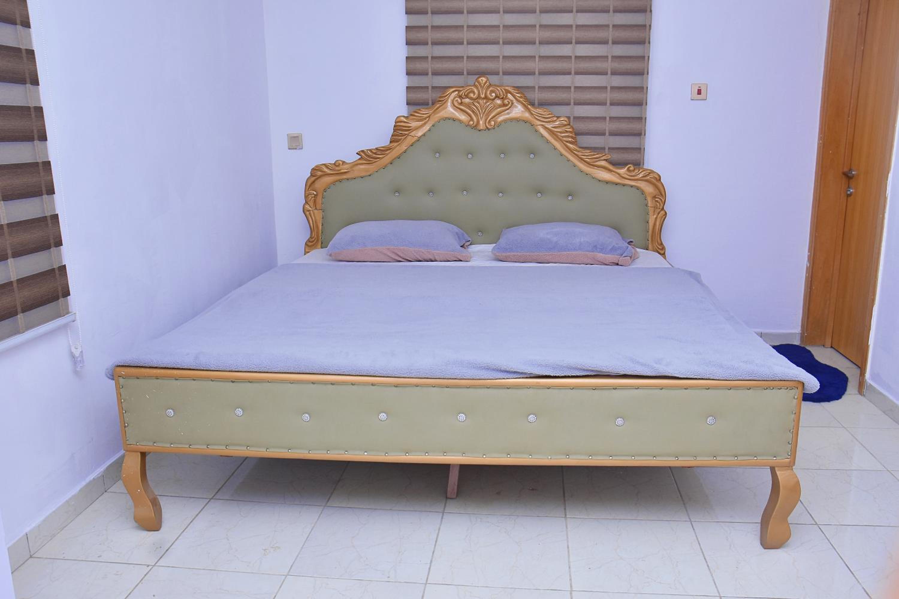 Orchids Service apartments view 5