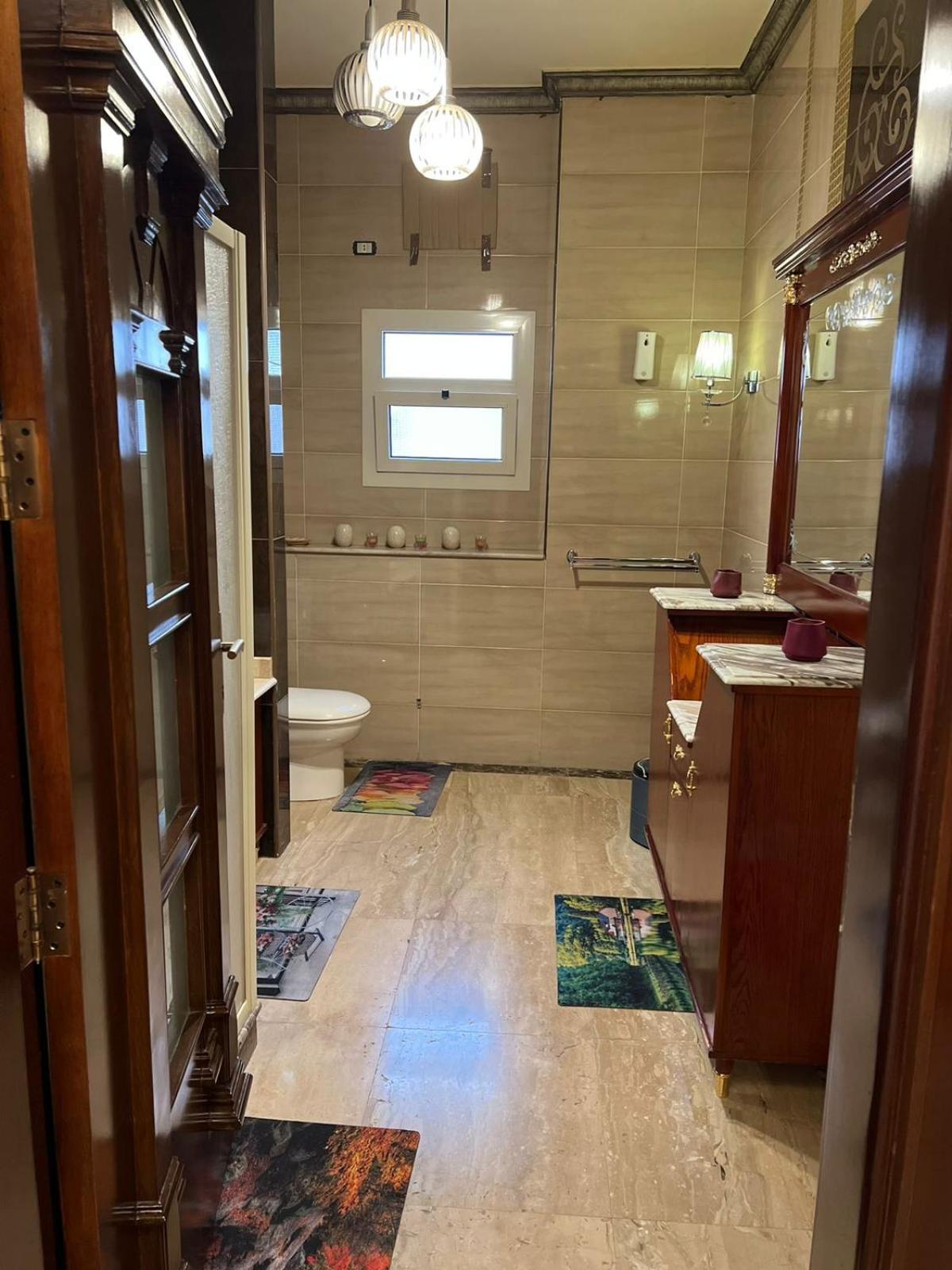 Cheerful standalone villa with pool and waterfall