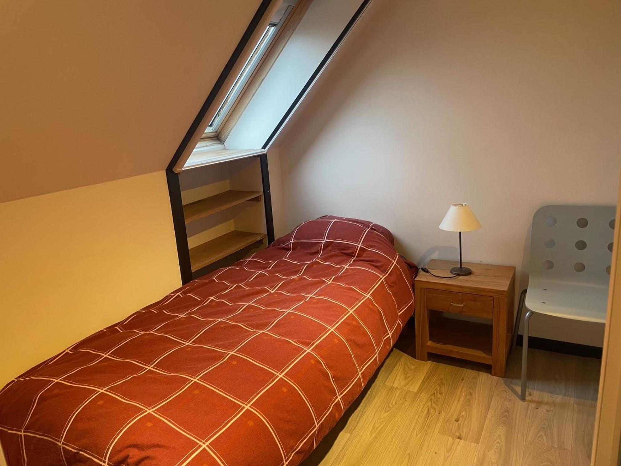 Ahwell Guesthouse Gent 5 BR long term