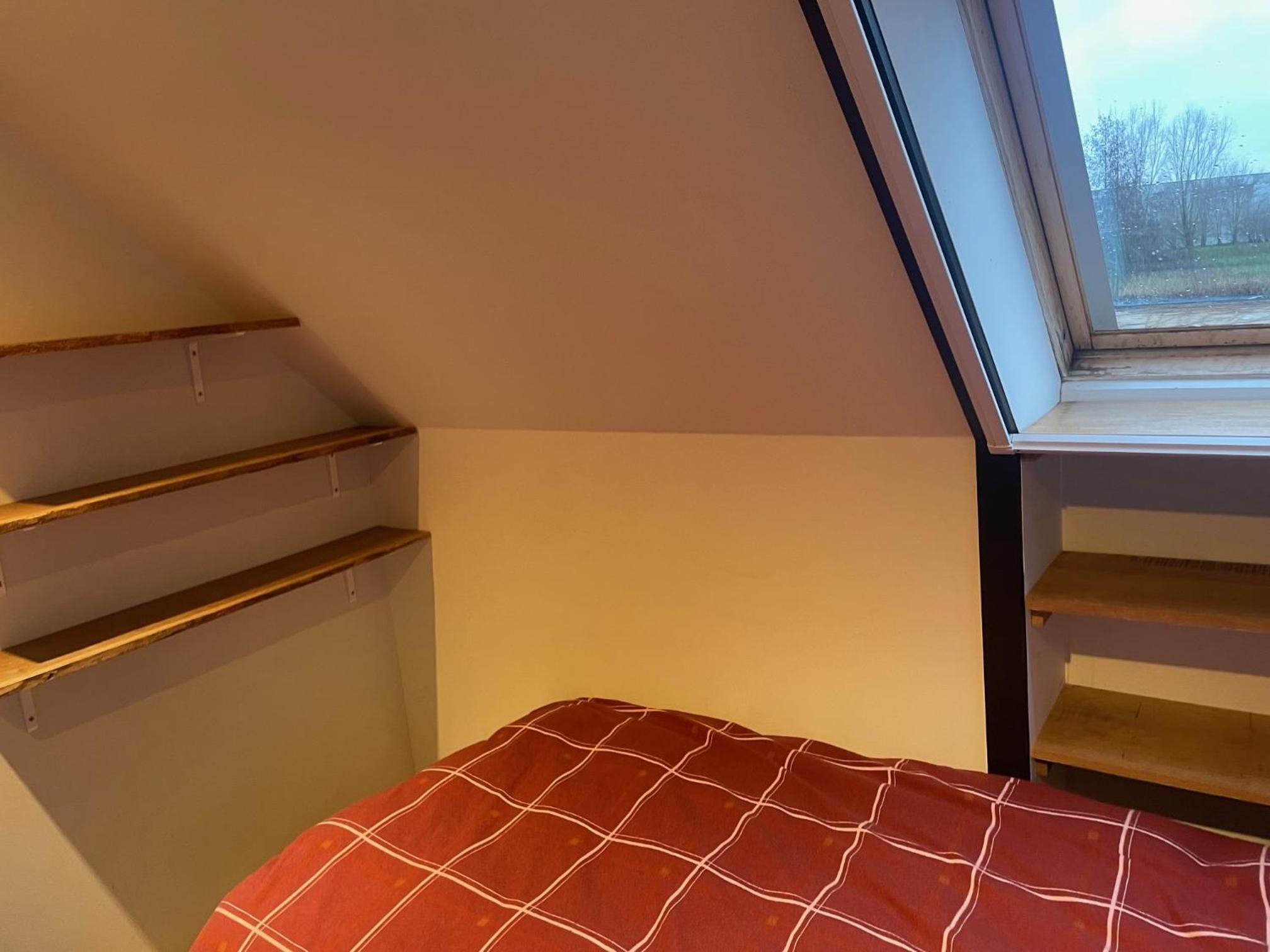 Ahwell Guesthouse Gent 5 BR long term