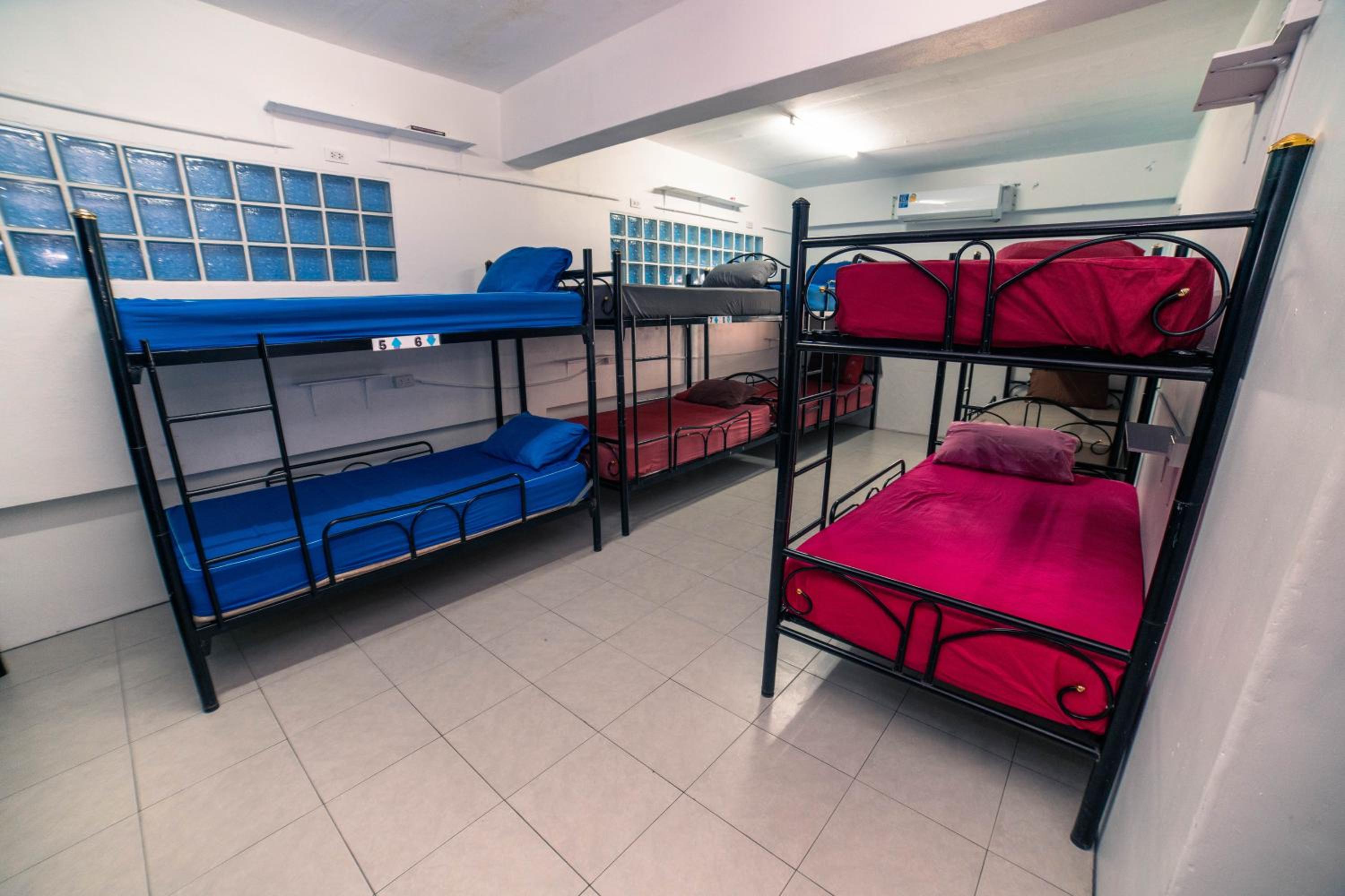 Phangan Arena Hostel