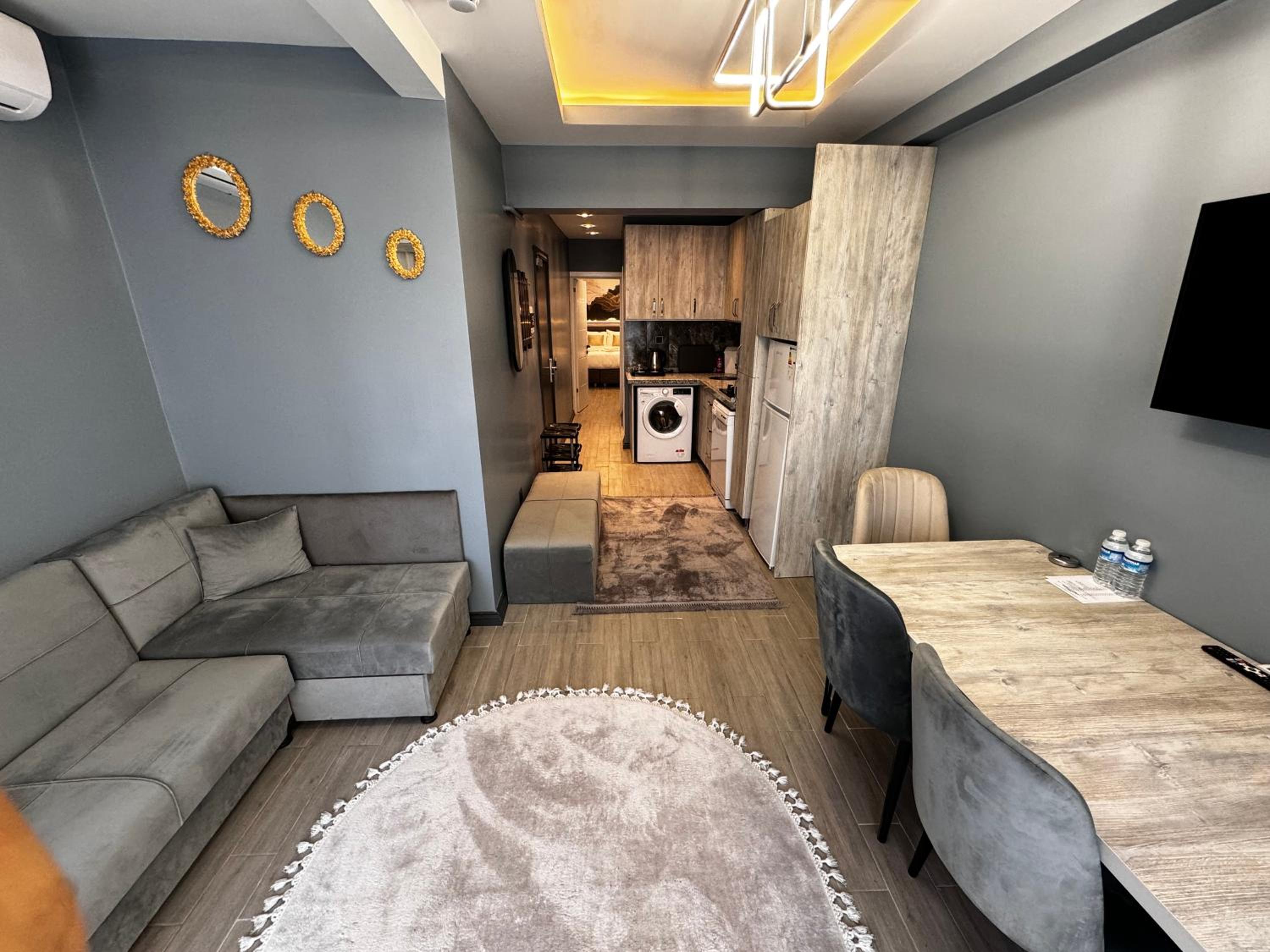 Blue Moonrise Otel - Image 8