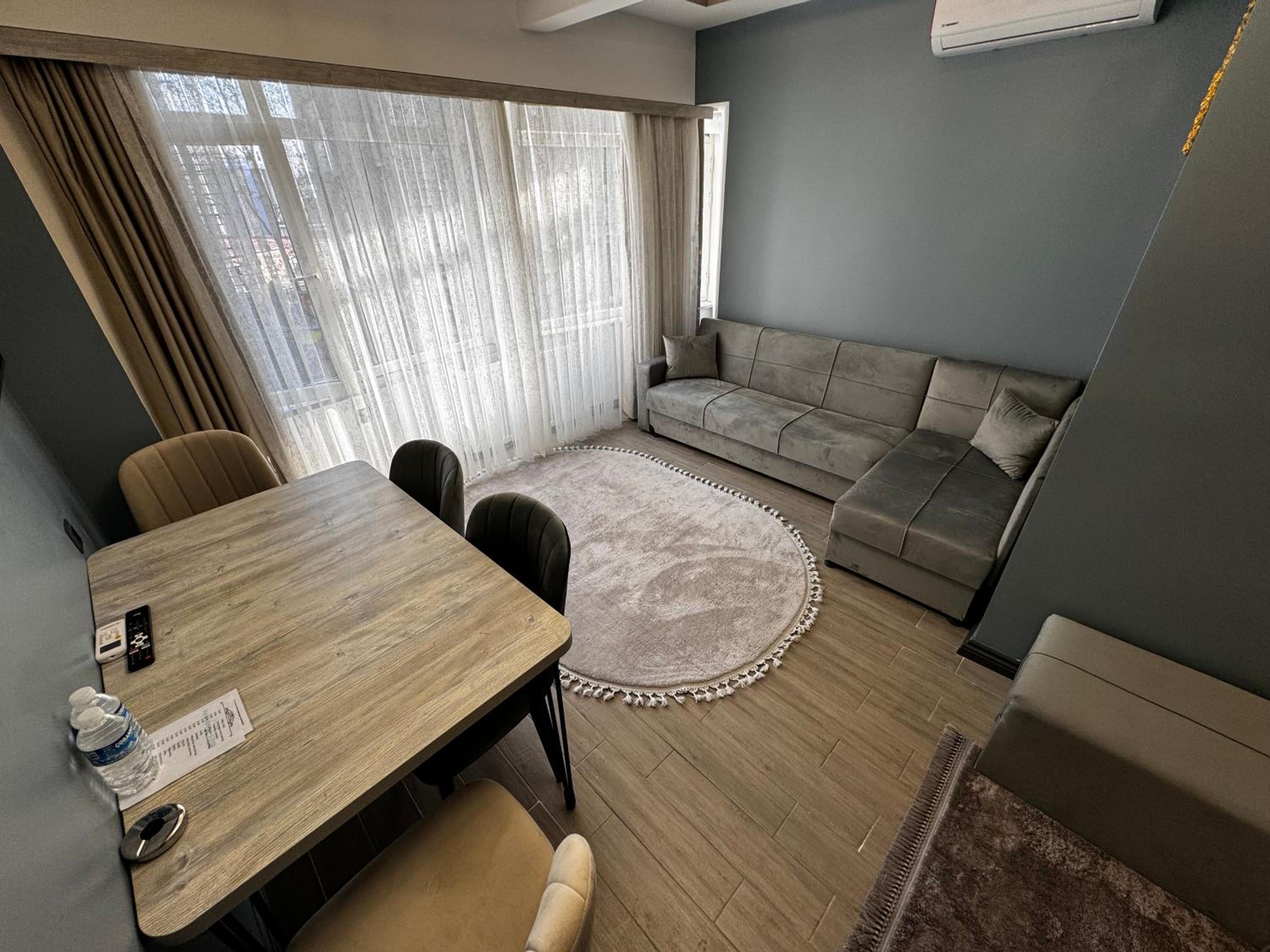 Blue Moonrise Otel - Image 10