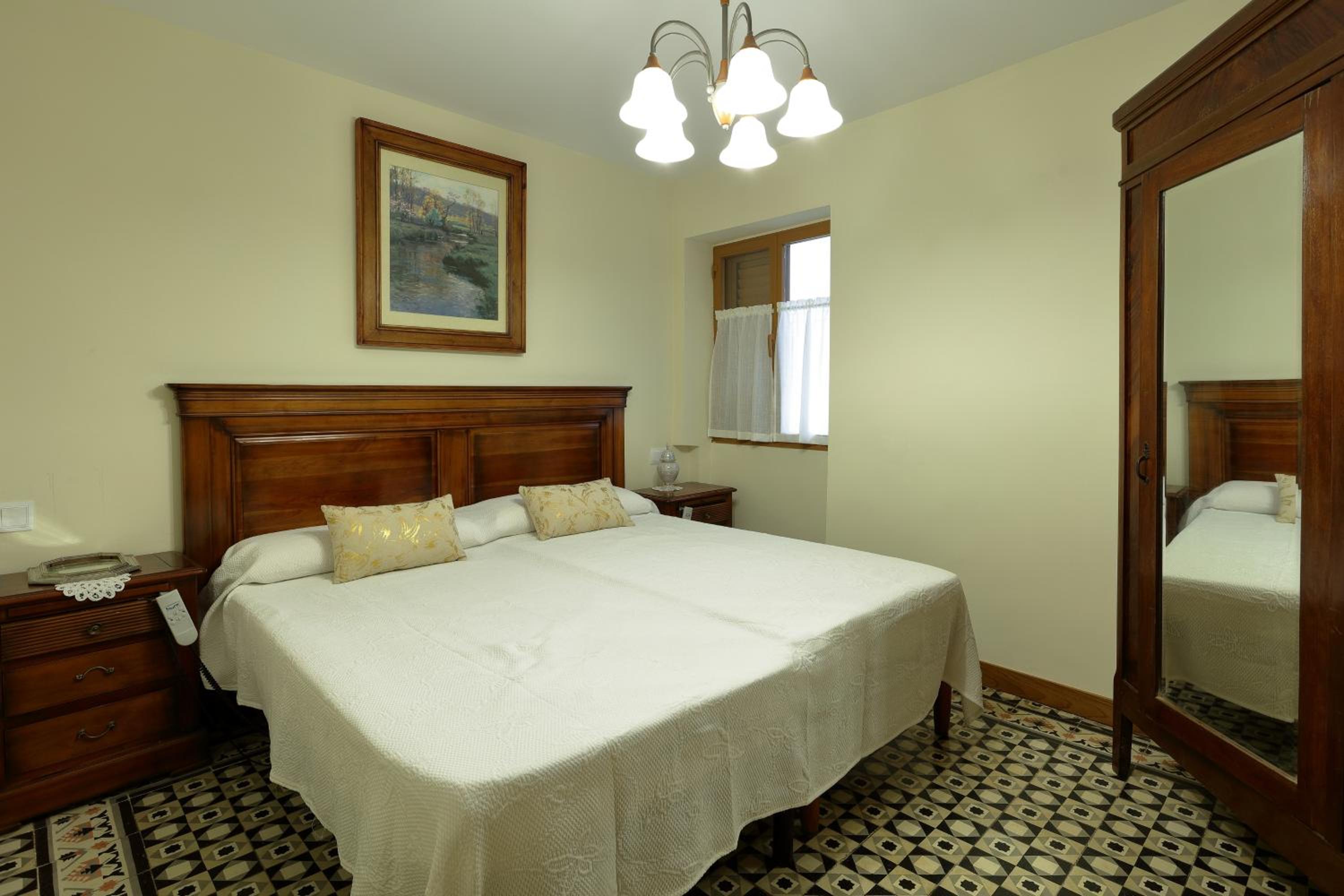 CASA URRA