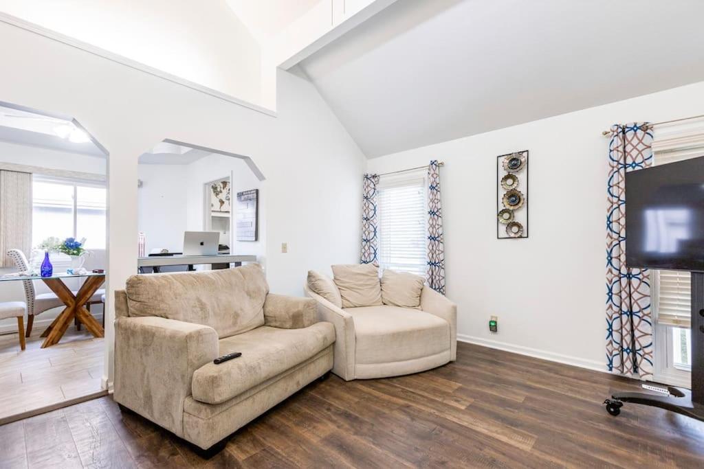SmartHome-Omaha Homestay Rooms