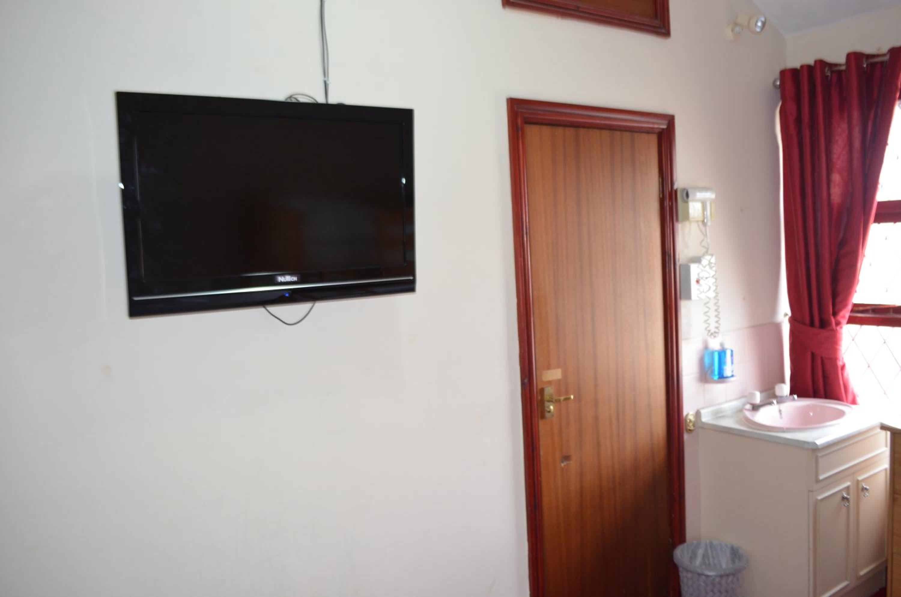 Photo 27