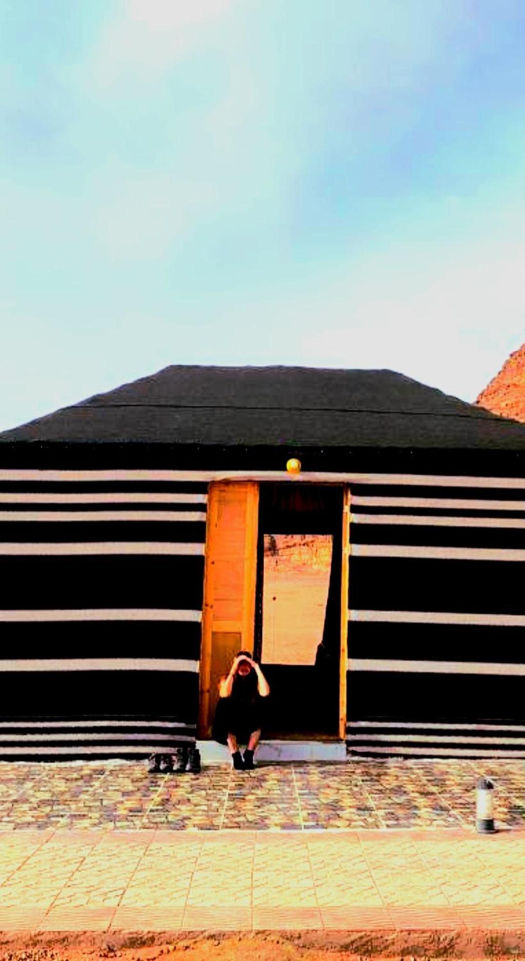 Martina Rum Luxury Camp view 4