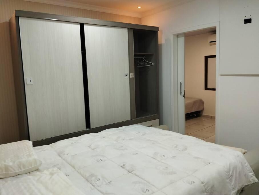 Pandolfo Locações - Casa Foz 01