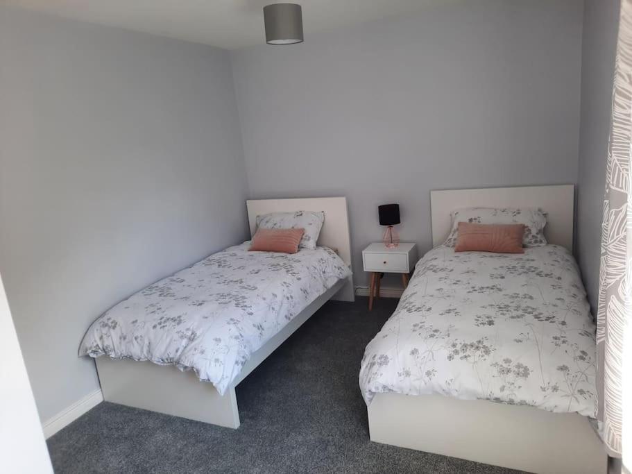 Cushendall Cottage, Moneyvart