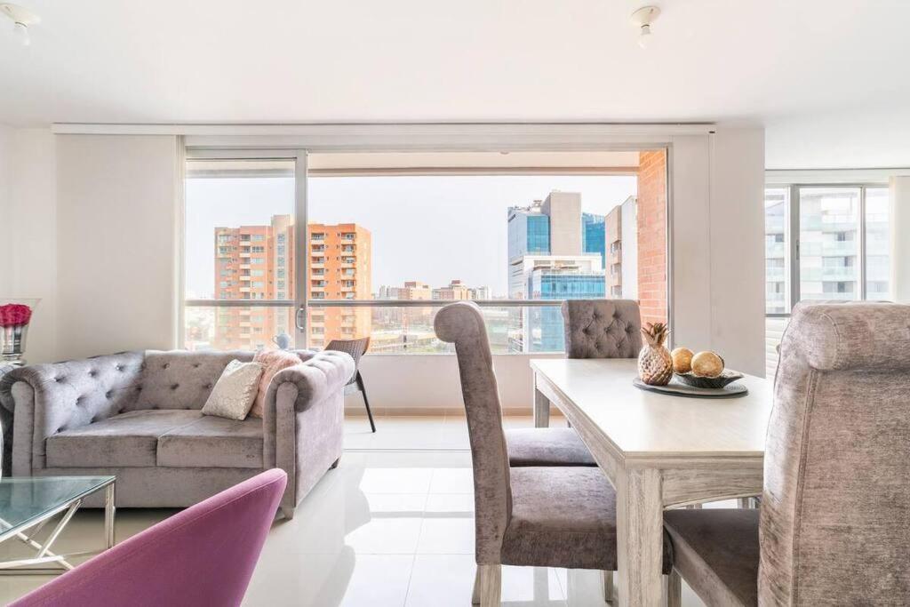 Apartamento familiar de lujo mall plaza buenavista