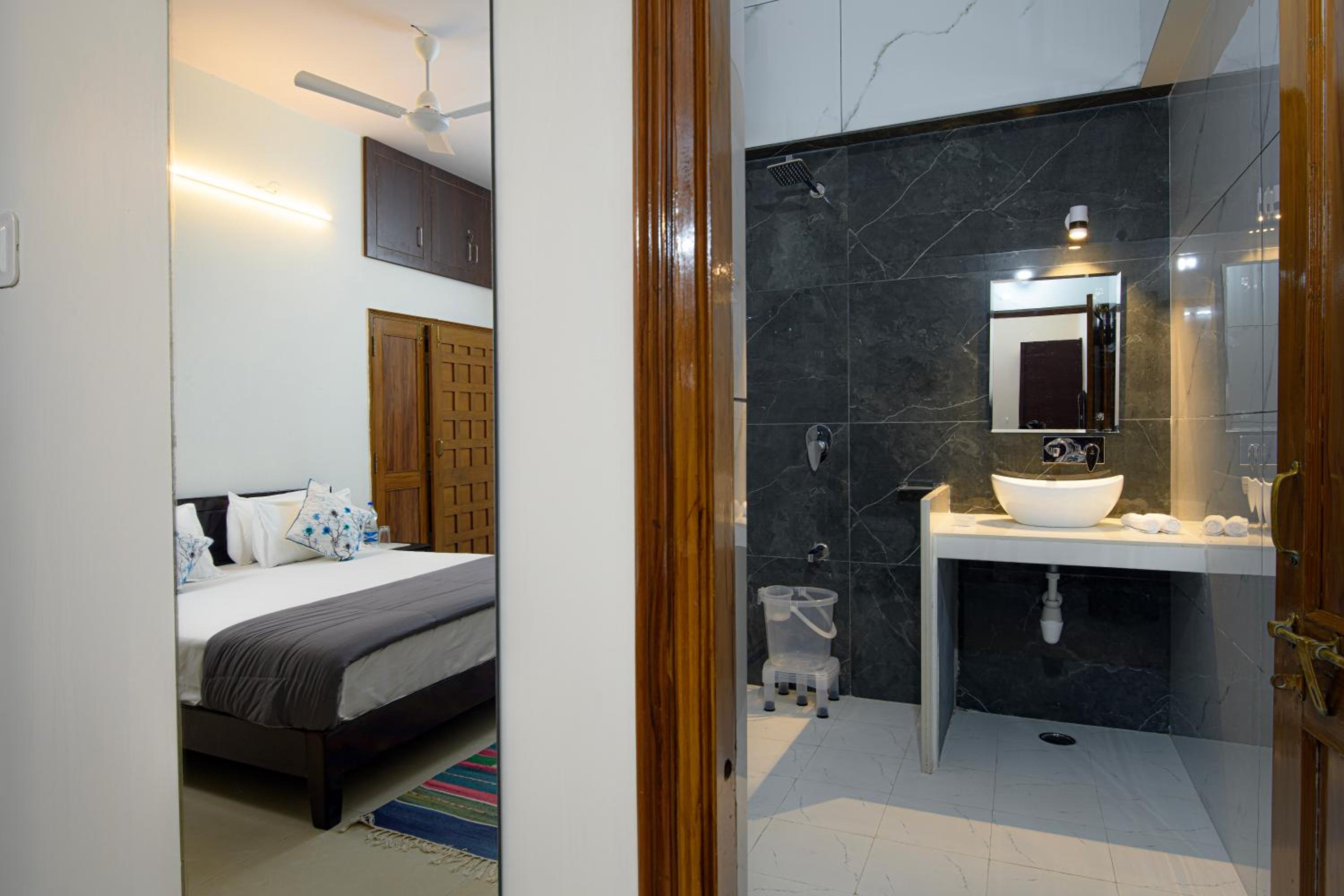 Sudarshan Homestay