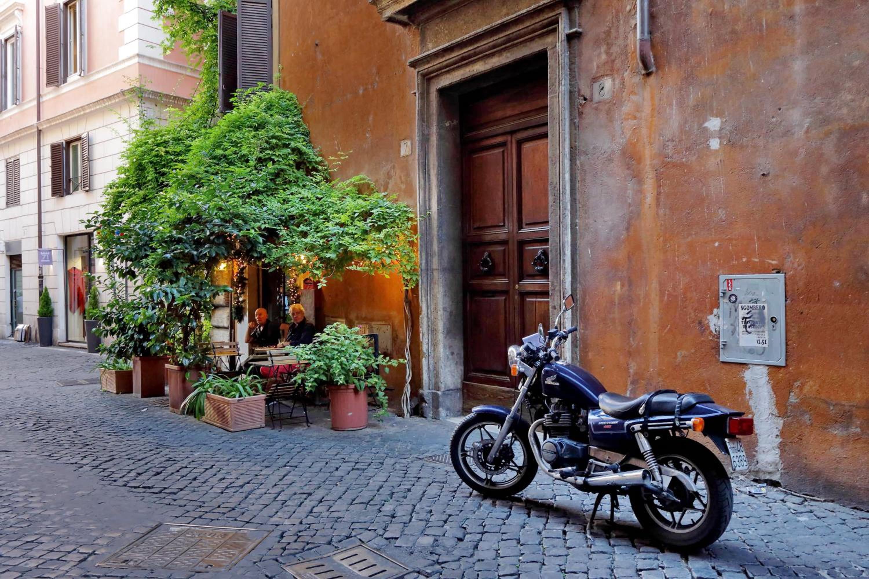 Luxury Charme between Pantheon and Spanish Steps