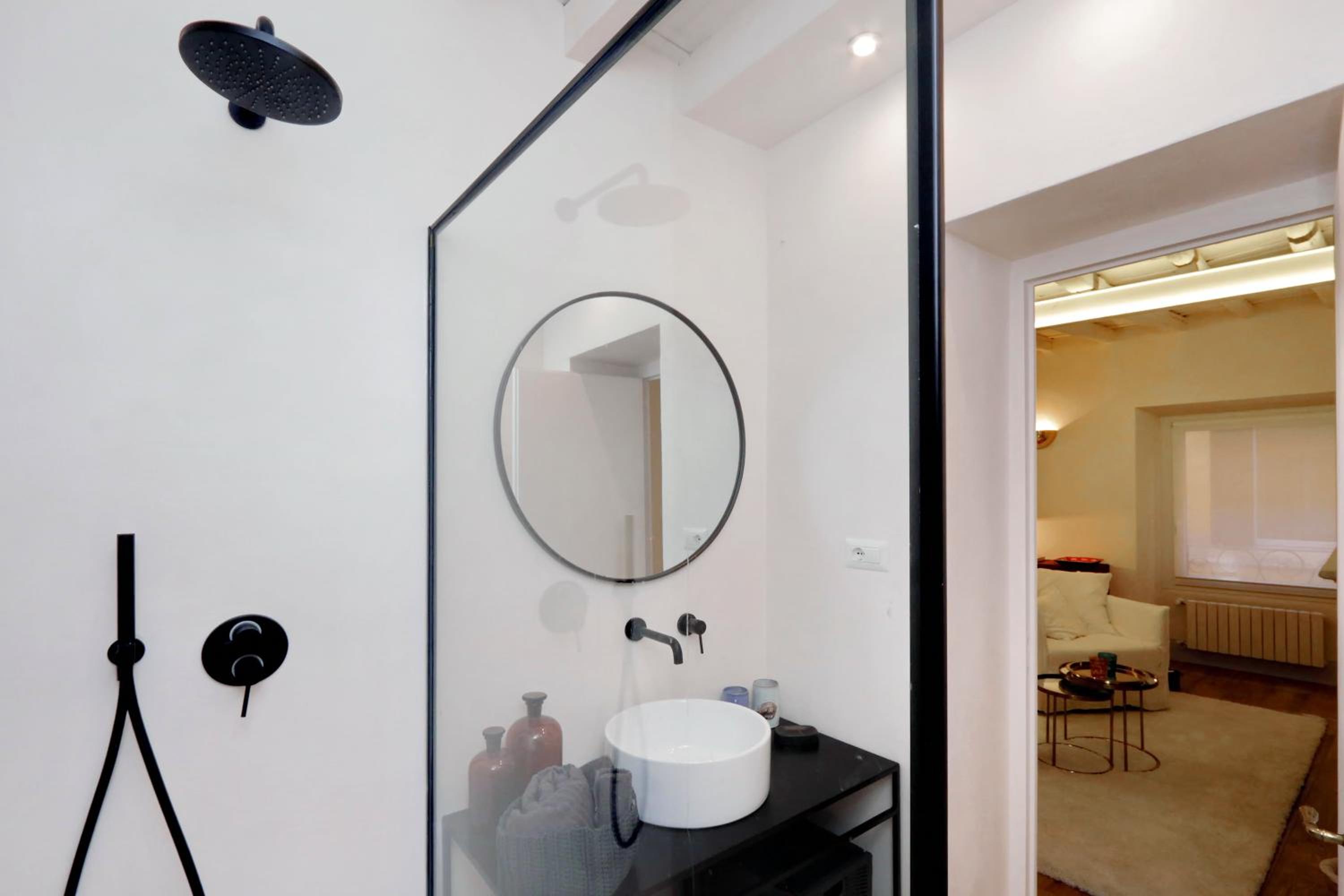 Luxury Charme between Pantheon and Spanish Steps